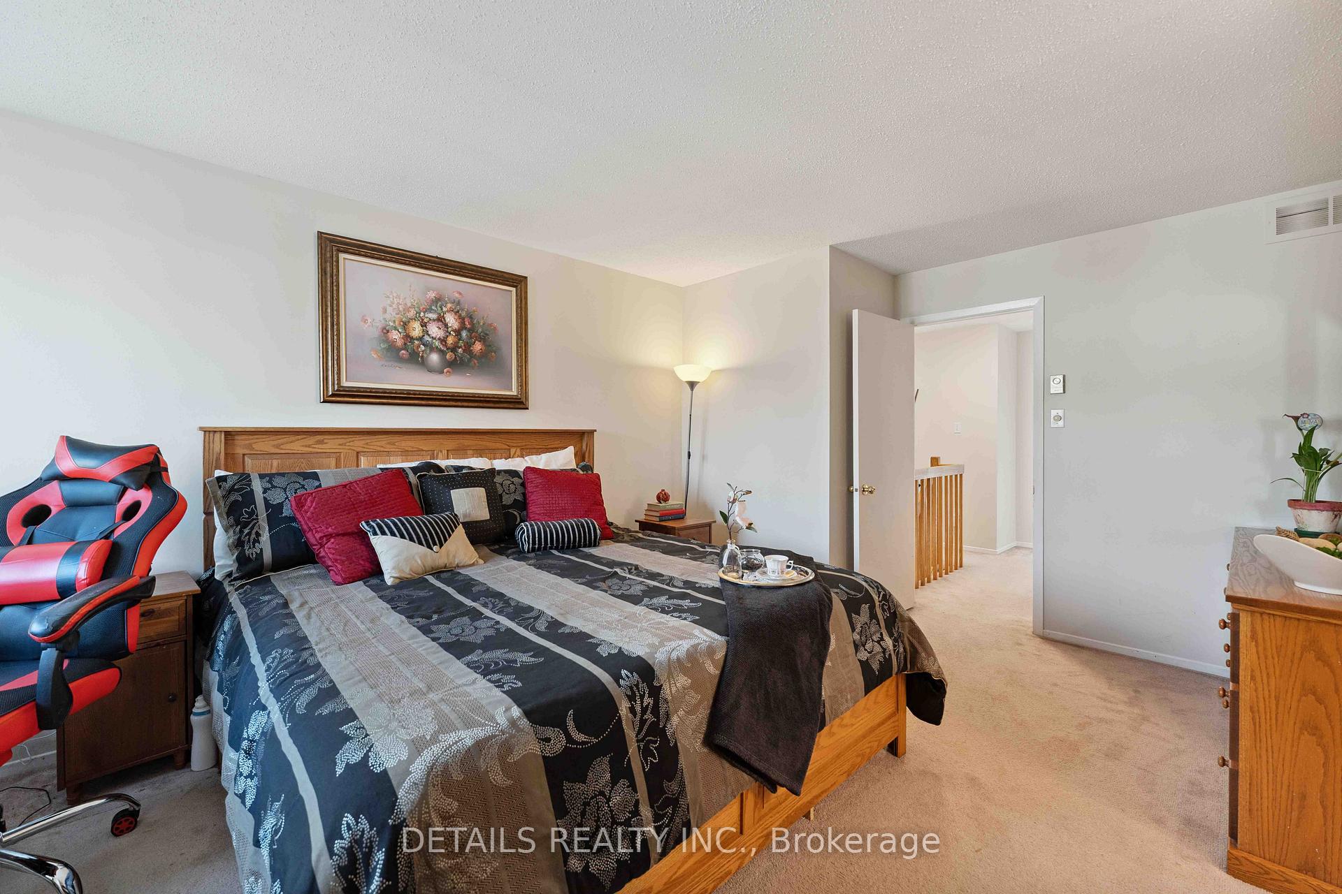 Photo 17 of 1537 Briarfield Crescent, Ottawa, Fallingbrook/Ridgemount — HOMEH