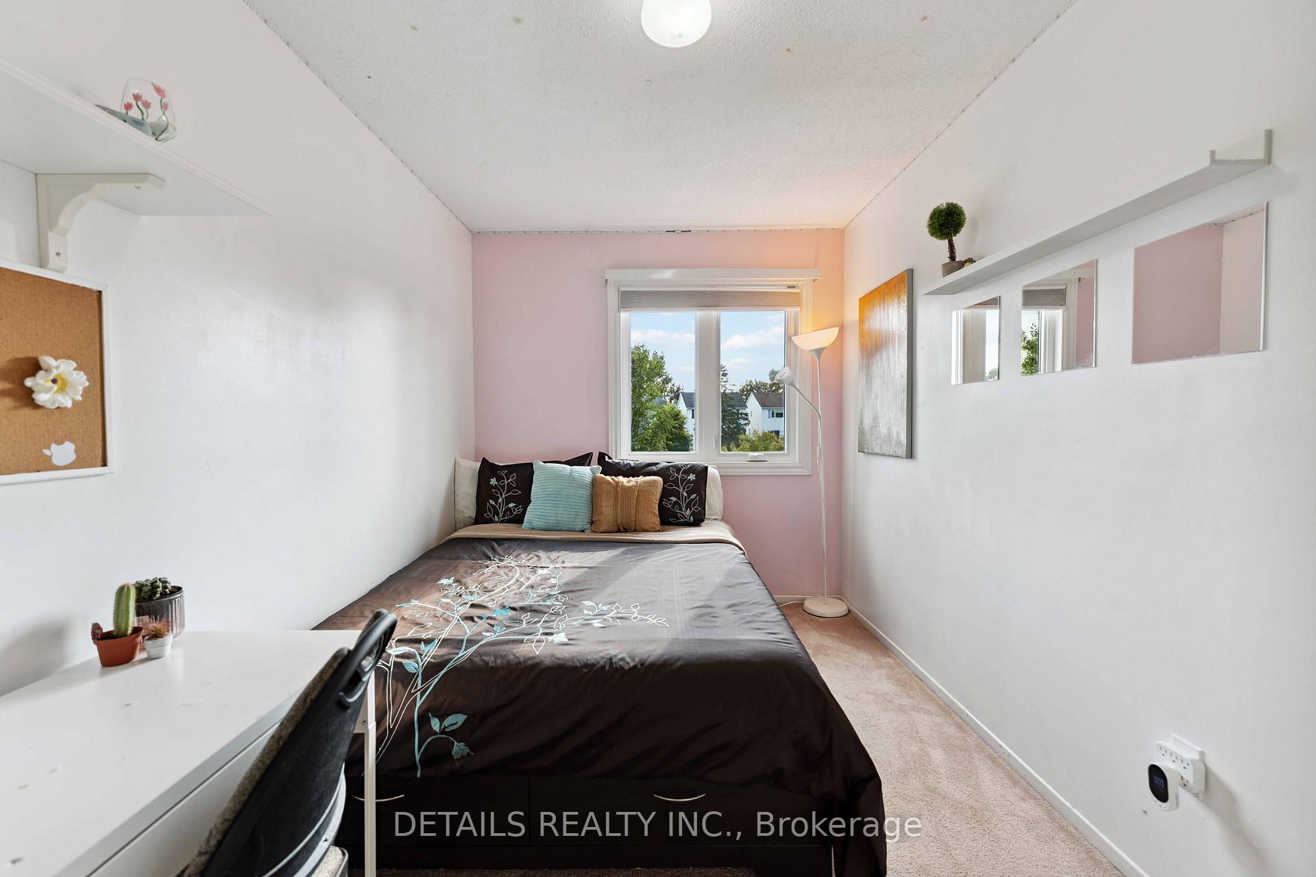 Photo 24 of 1537 Briarfield Crescent, Ottawa, Fallingbrook/Ridgemount — HOMEH