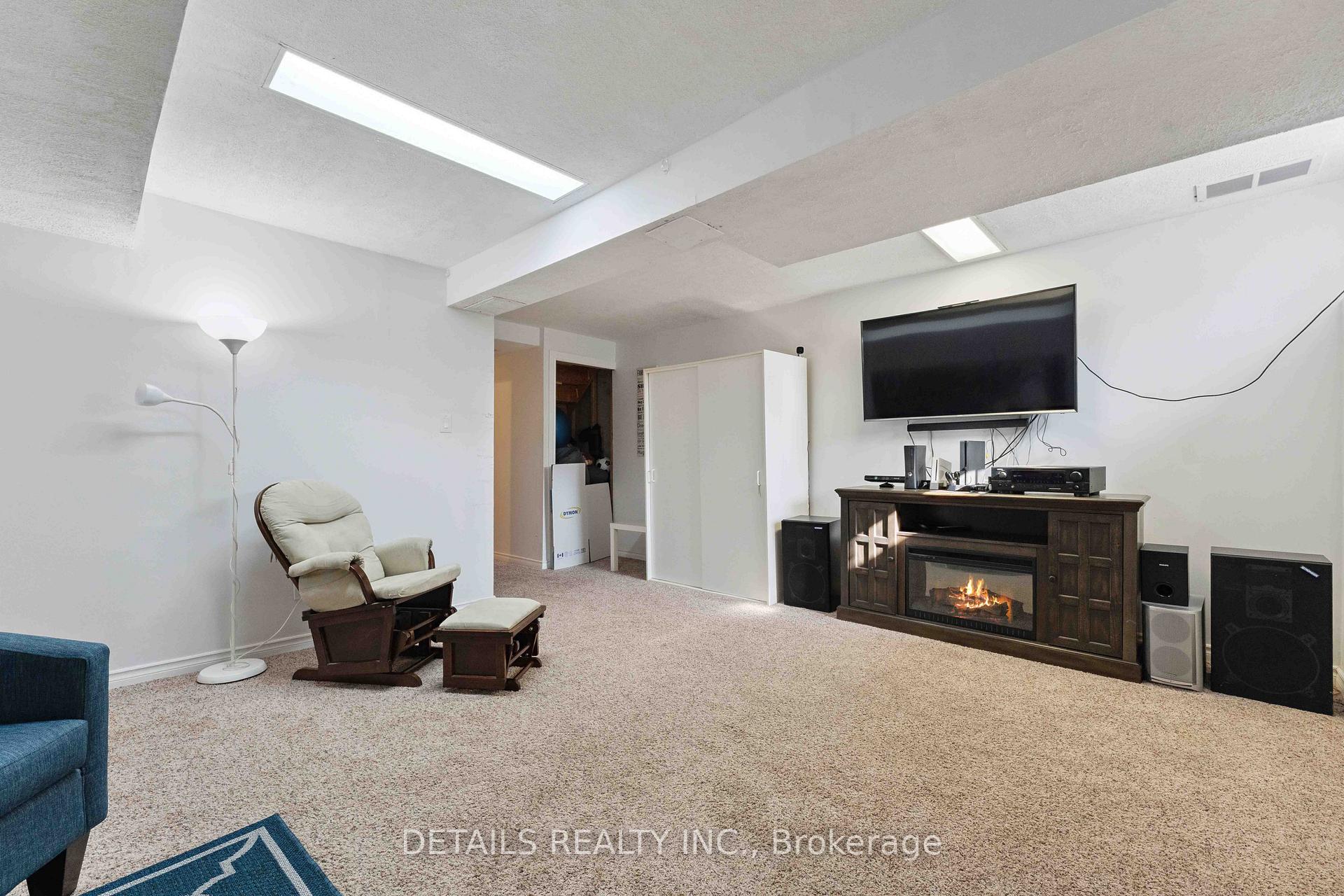 Photo 31 of 1537 Briarfield Crescent, Ottawa, Fallingbrook/Ridgemount — HOMEH