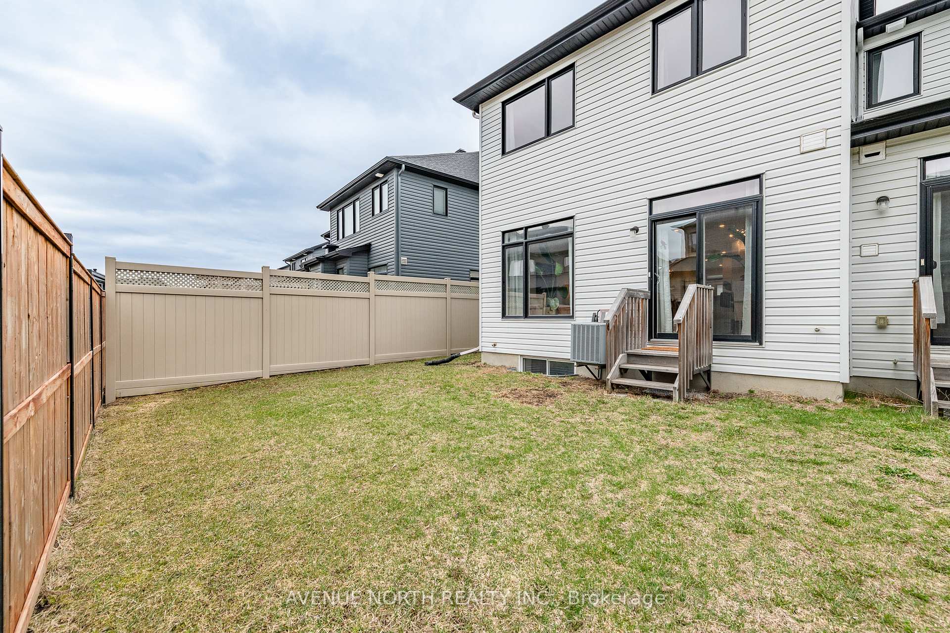 Photo 38 of 319 Joshua Street, Ottawa, Mer Bleue/Bradley Estates/Anderson Park — HOMEH