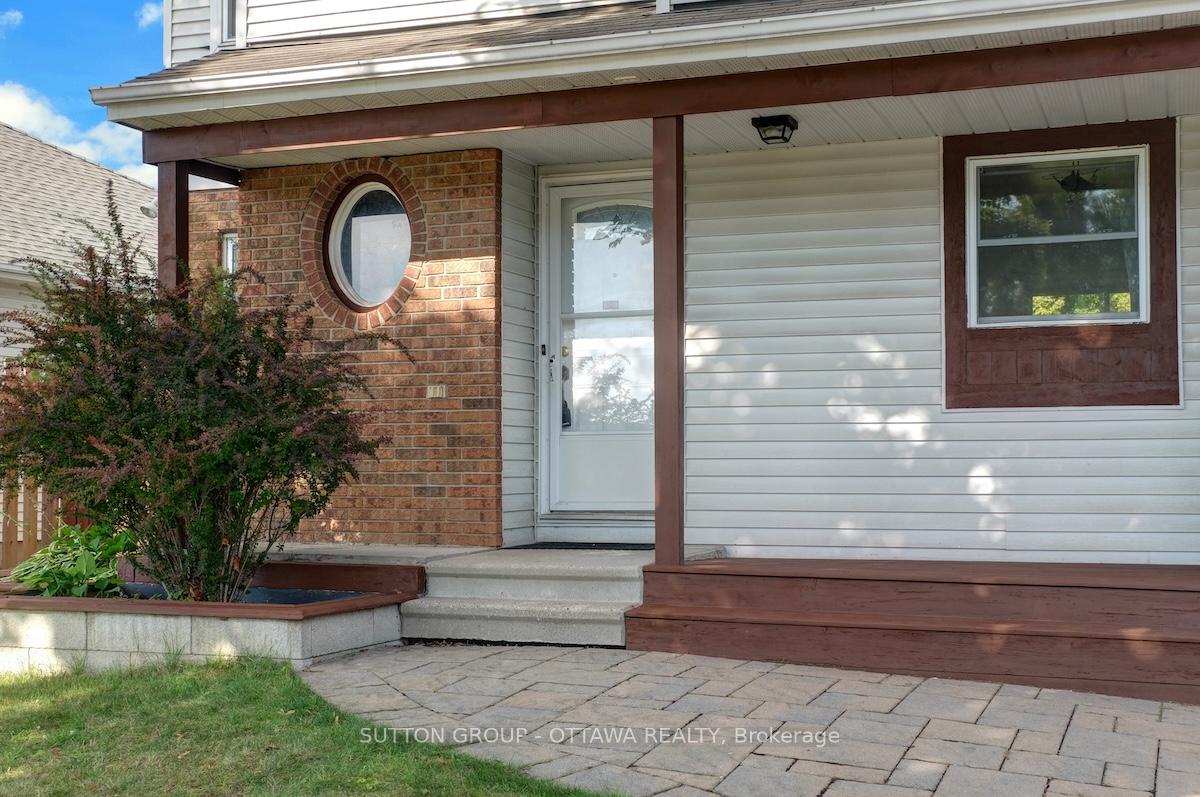 Photo 6 of 1677 Bottriell Way N, Ottawa, Fallingbrook/Pineridge — HOMEH
