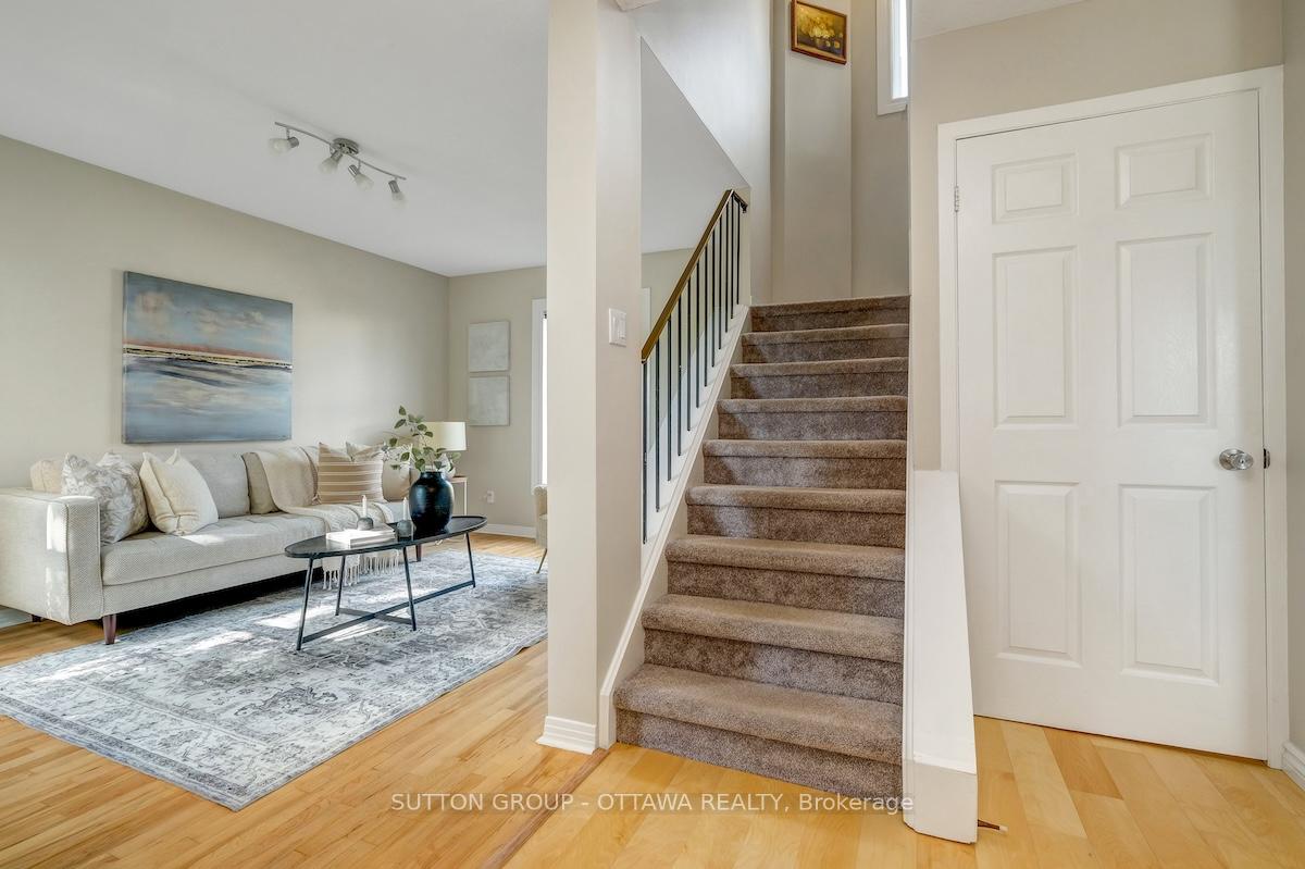Photo 7 of 1677 Bottriell Way N, Ottawa, Fallingbrook/Pineridge — HOMEH