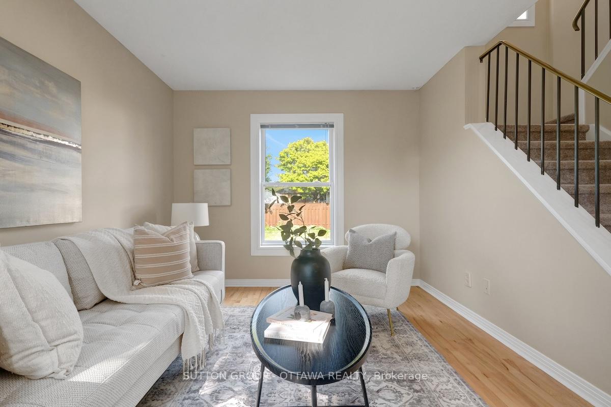 Photo 11 of 1677 Bottriell Way N, Ottawa, Fallingbrook/Pineridge — HOMEH
