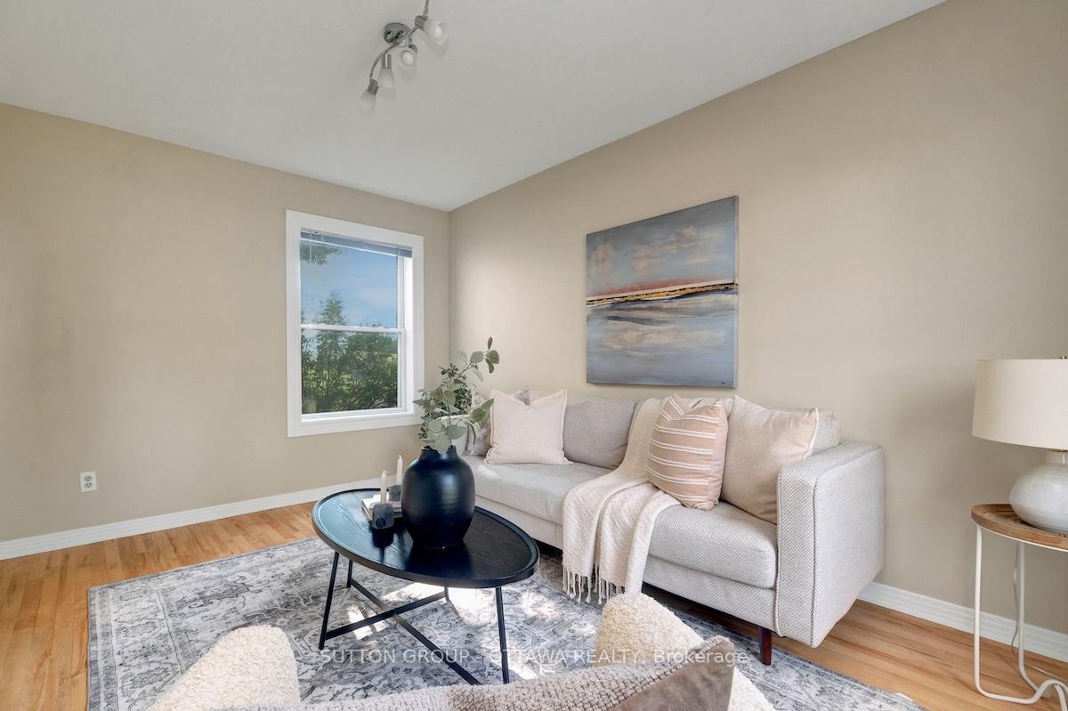 Photo 15 of 1677 Bottriell Way N, Ottawa, Fallingbrook/Pineridge — HOMEH