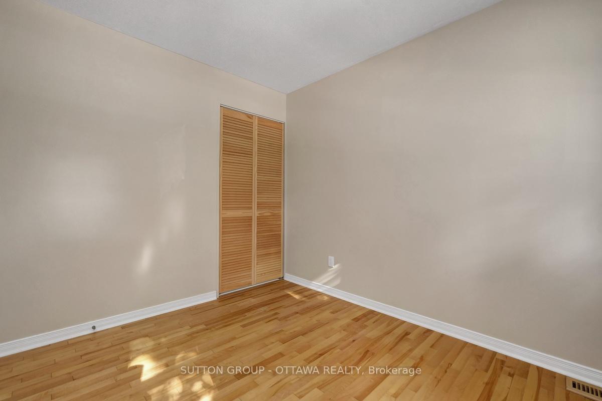 Photo 33 of 1677 Bottriell Way N, Ottawa, Fallingbrook/Pineridge — HOMEH