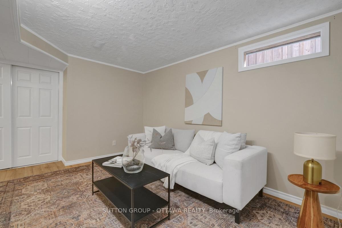 Photo 39 of 1677 Bottriell Way N, Ottawa, Fallingbrook/Pineridge — HOMEH