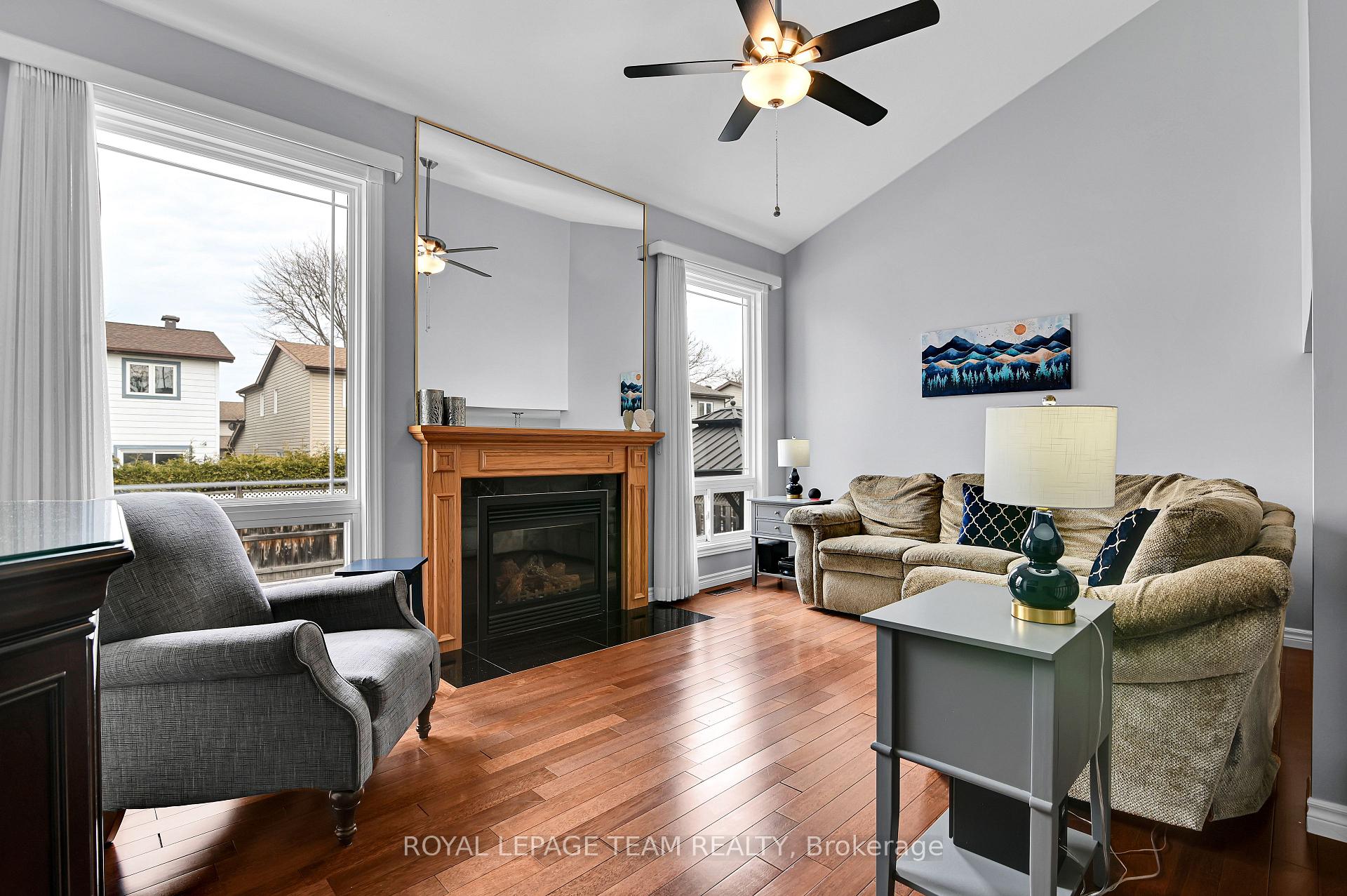 Photo 14 of 1728 Smithers Crescent, Ottawa, Chateauneuf — HOMEH