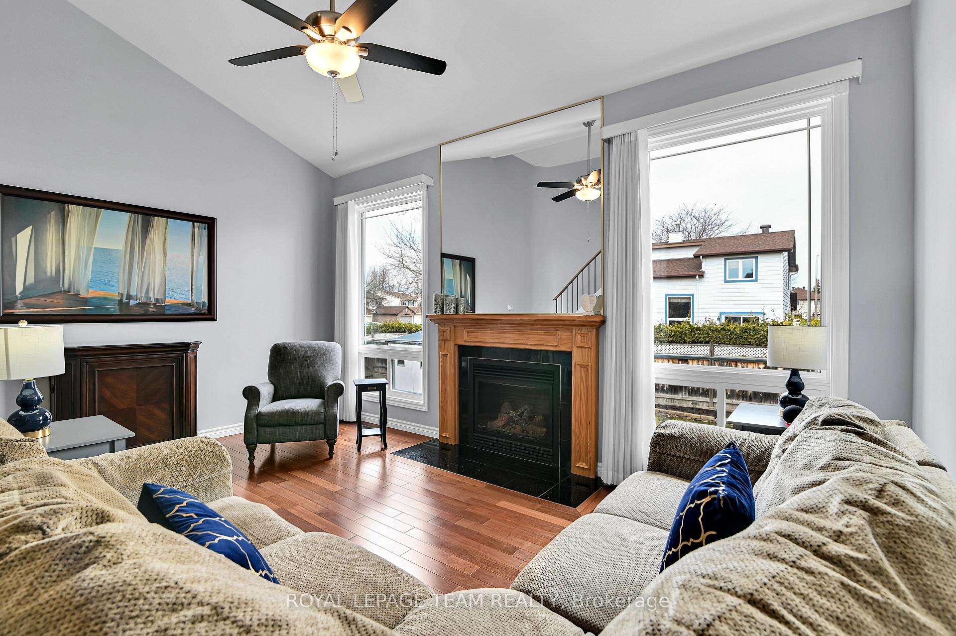 Photo 16 of 1728 Smithers Crescent, Ottawa, Chateauneuf — HOMEH