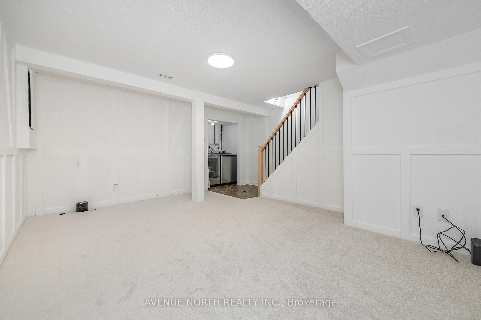 Photo 36 of 273 Cote-Royale Crescent, Ottawa, Bilberry Creek/Queenswood Heights — HOMEH
