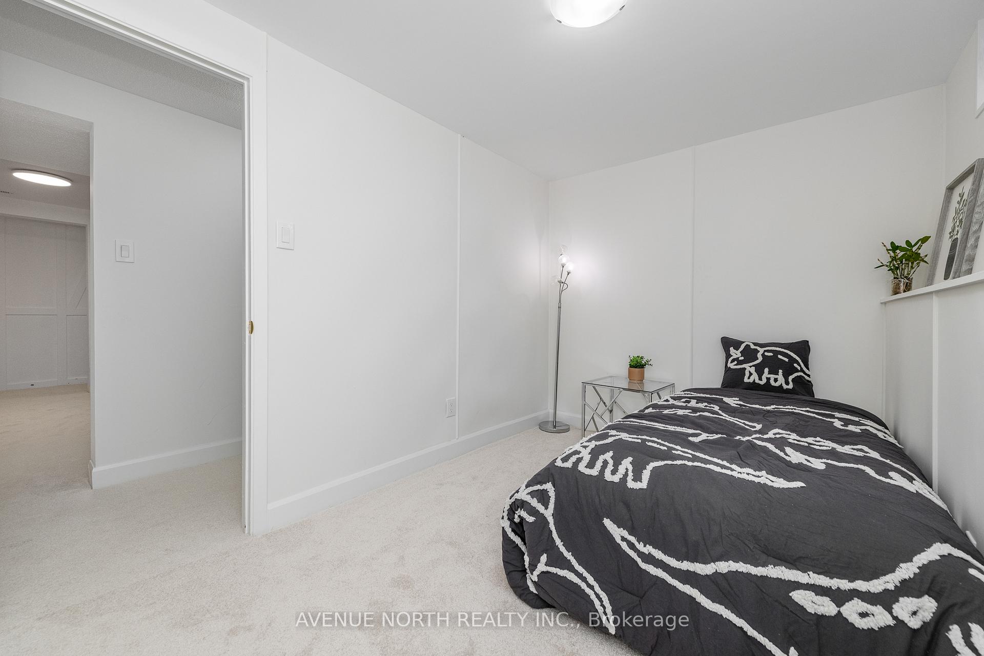 Photo 40 of 273 Cote-Royale Crescent, Ottawa, Bilberry Creek/Queenswood Heights — HOMEH