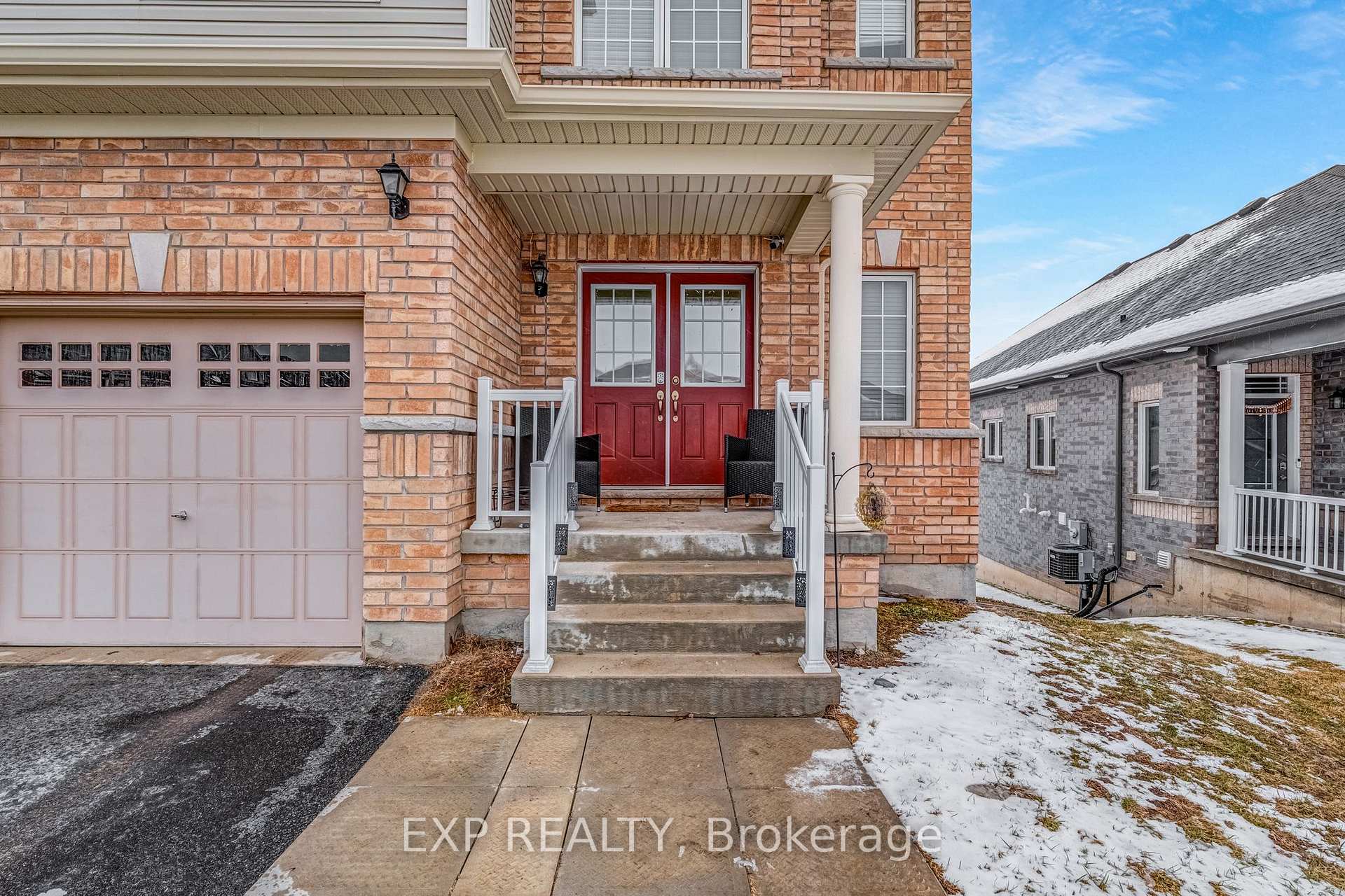 Photo 2 of 135 Isabella Drive, Orillia — HOMEH