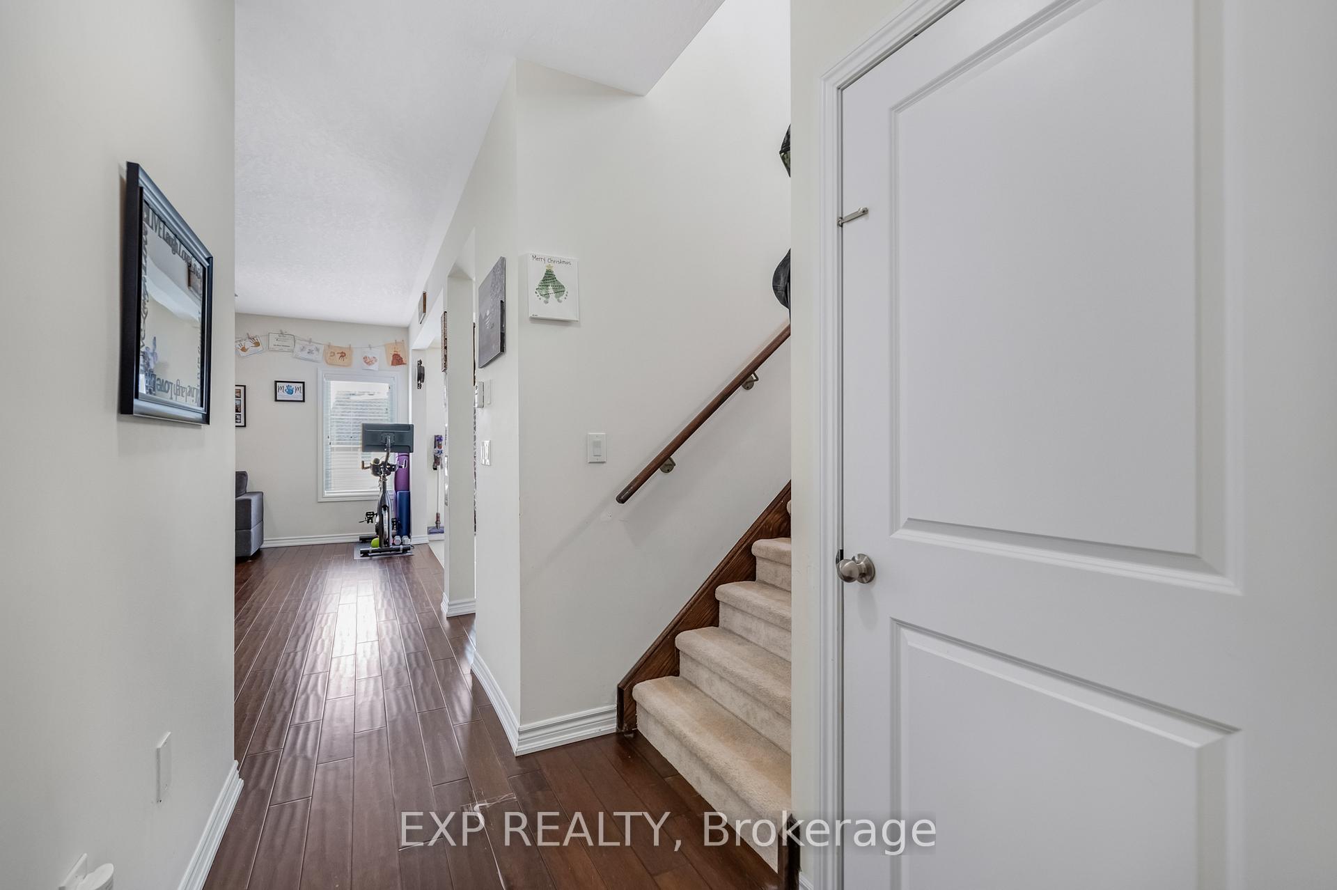 Photo 12 of 135 Isabella Drive, Orillia — HOMEH