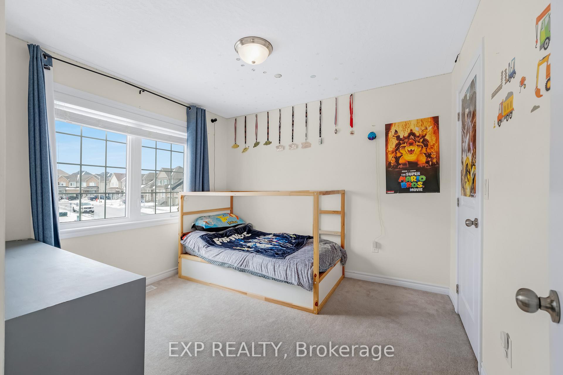 Photo 19 of 135 Isabella Drive, Orillia — HOMEH