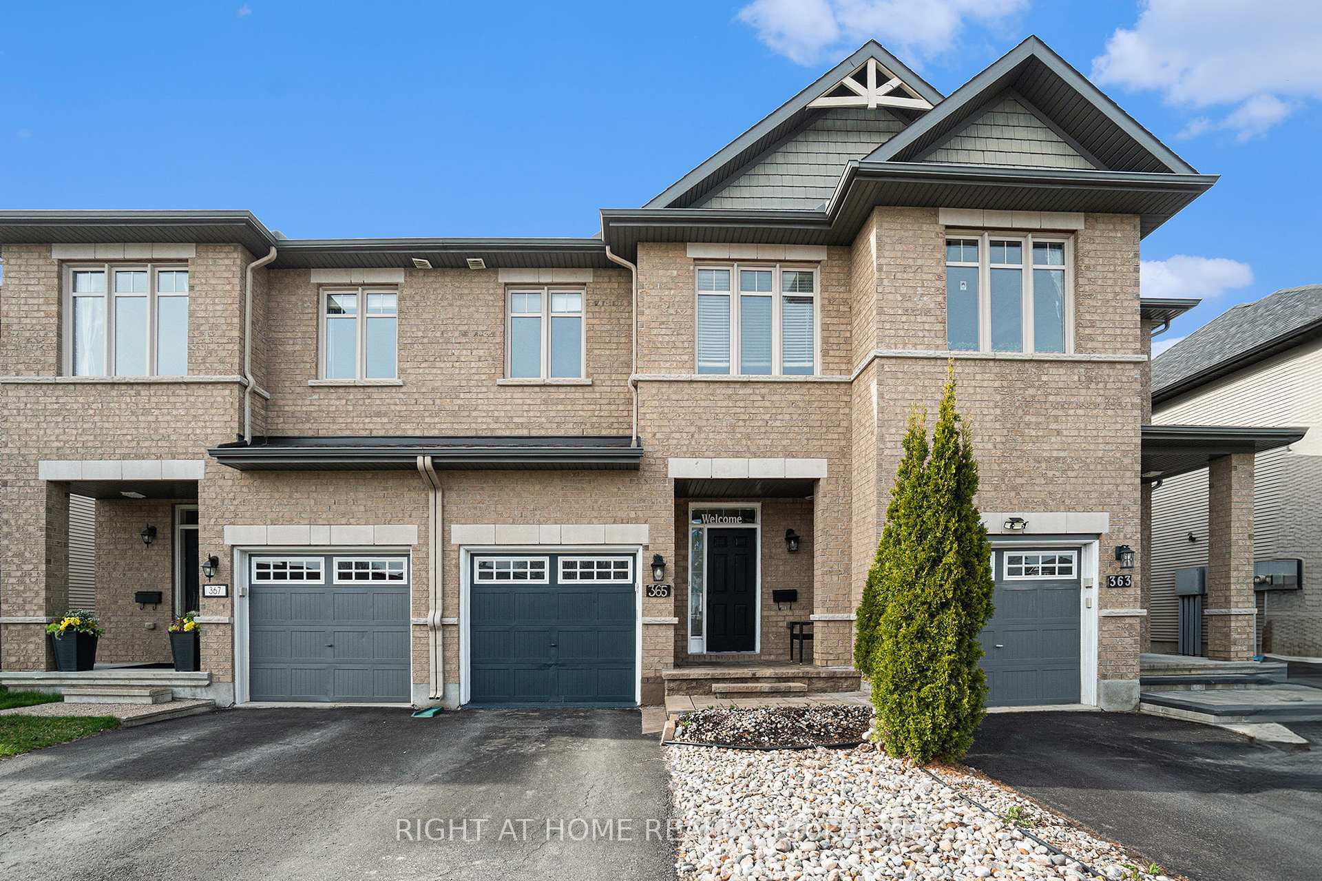 Photo 1 of 365 Trailsedge Way, Ottawa, Mer Bleue/Bradley Estates/Anderson Park — HOMEH