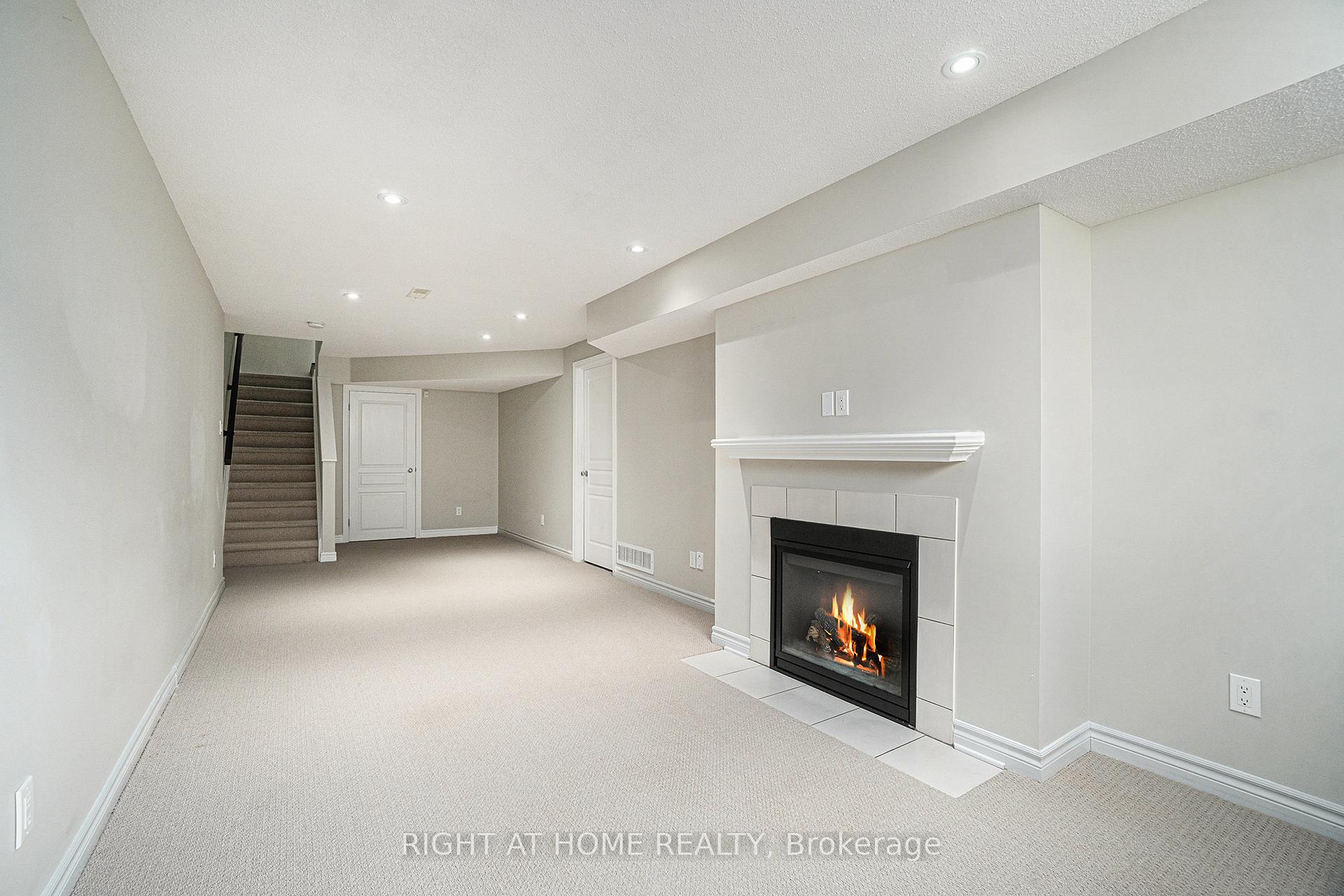 Photo 24 of 365 Trailsedge Way, Ottawa, Mer Bleue/Bradley Estates/Anderson Park — HOMEH