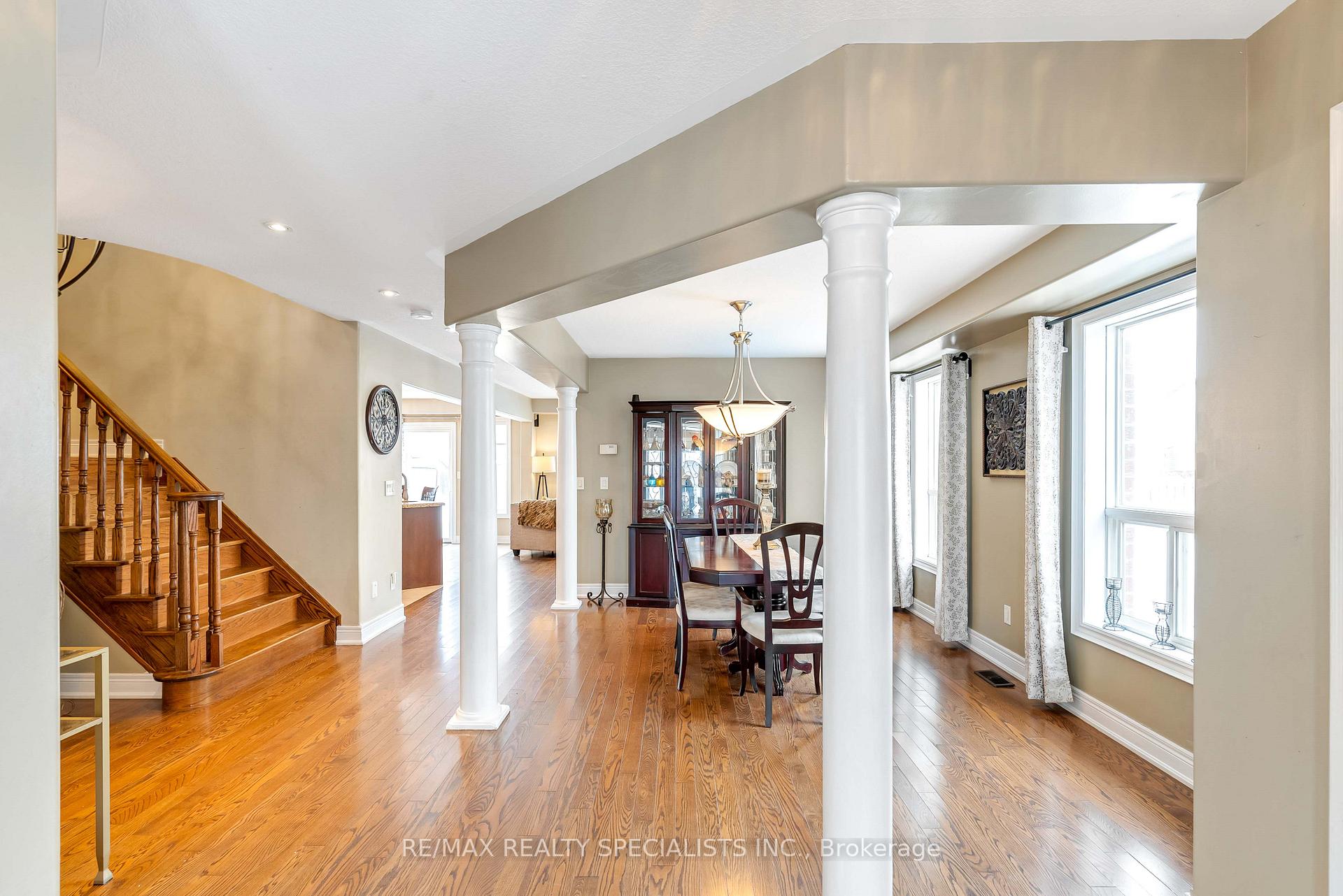 Photo 5 of 48 Warman Street, New Tecumseth, Alliston — HOMEH