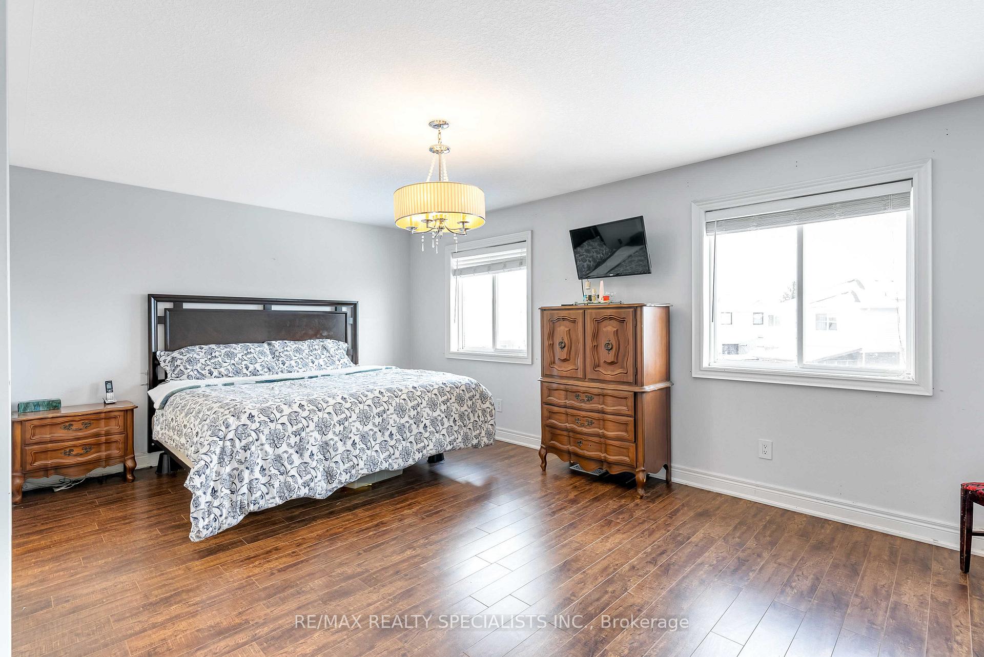 Photo 27 of 48 Warman Street, New Tecumseth, Alliston — HOMEH