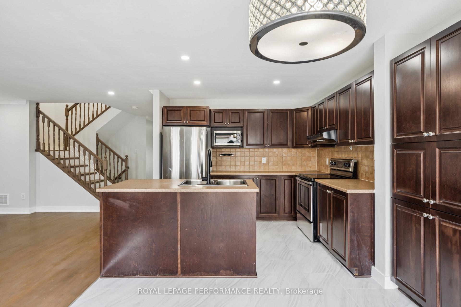 Photo 7 of 227 Terrapin Terrace, Ottawa, Avalon East — HOMEH