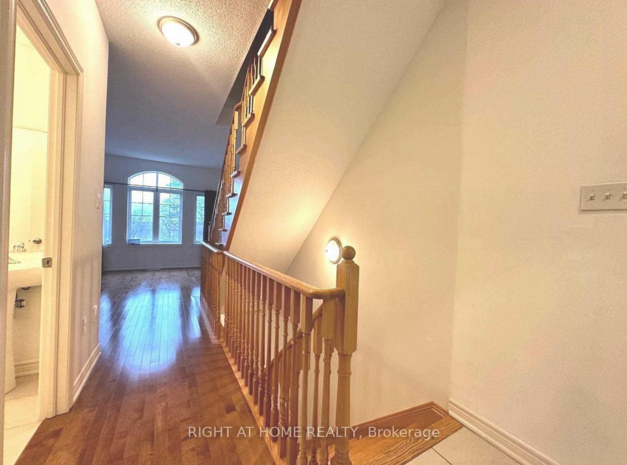 Photo 16 of 9461 Kennedy Road, Markham, Berczy — HOMEH