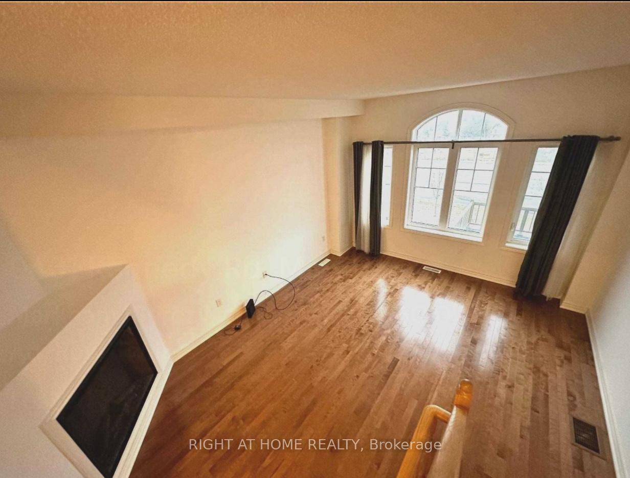 Photo 18 of 9461 Kennedy Road, Markham, Berczy — HOMEH