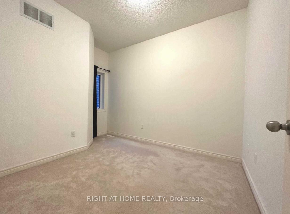 Photo 25 of 9461 Kennedy Road, Markham, Berczy — HOMEH