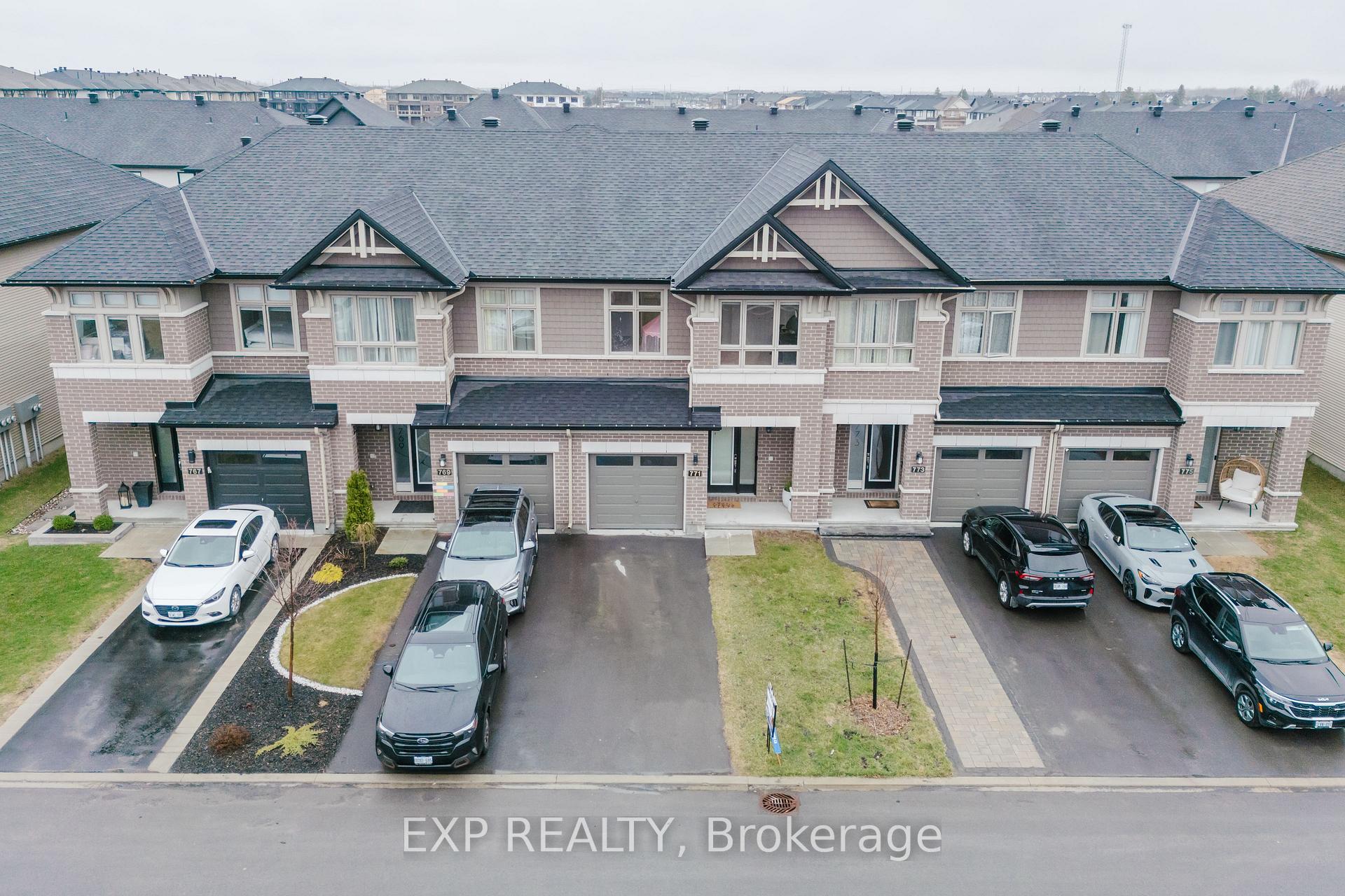 Photo 2 of 771 Cairn Crescent, Ottawa, Mer Bleue/Bradley Estates/Anderson Park — HOMEH