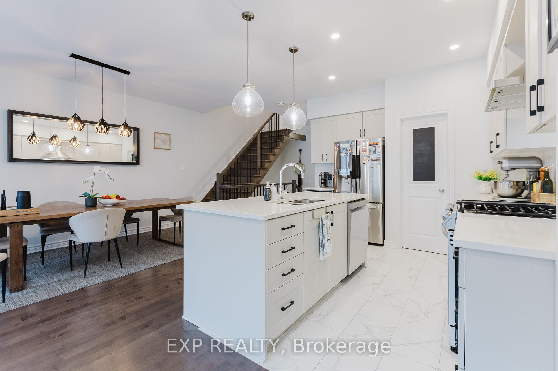Photo 10 of 771 Cairn Crescent, Ottawa, Mer Bleue/Bradley Estates/Anderson Park — HOMEH