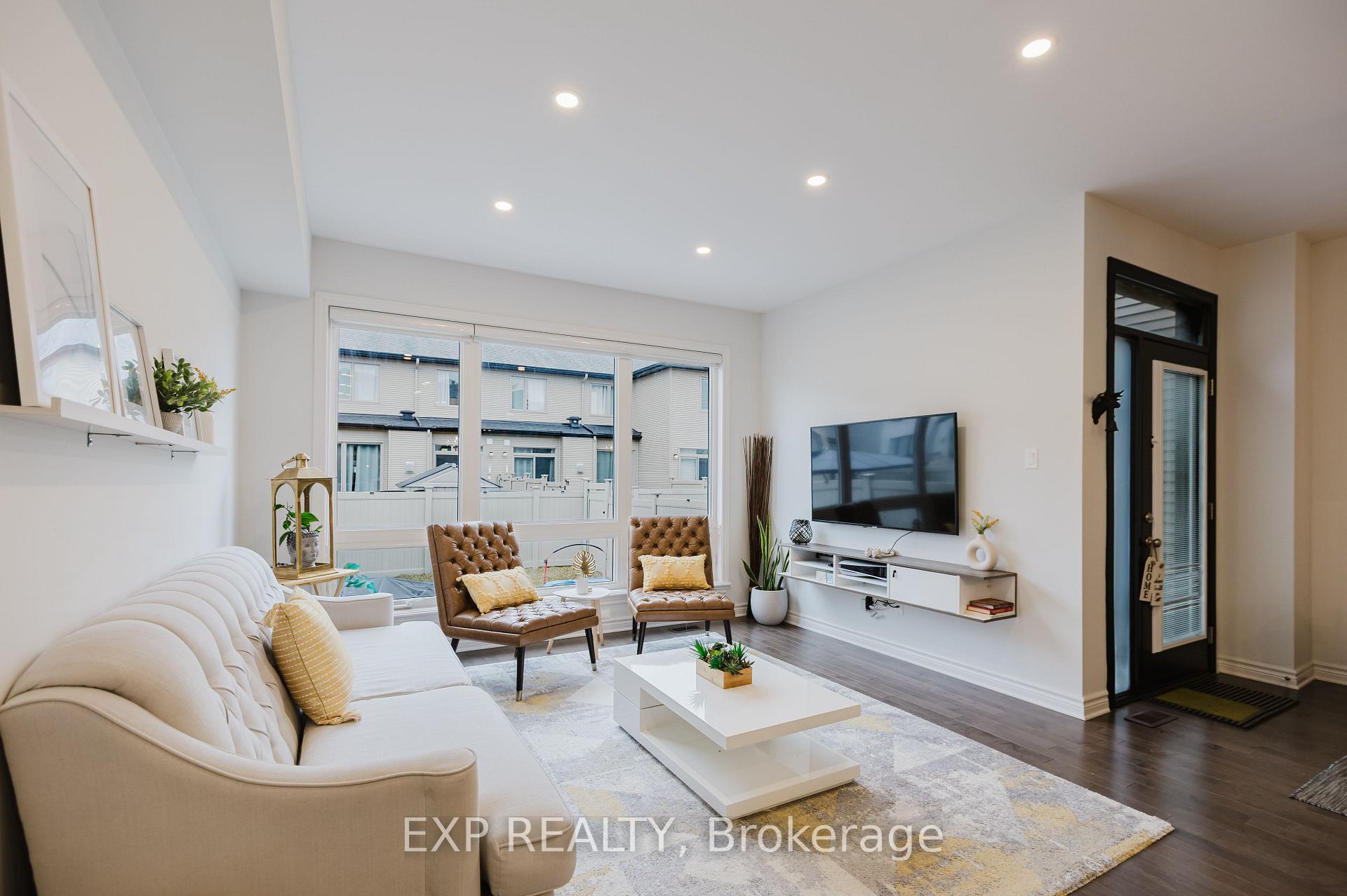 Photo 14 of 771 Cairn Crescent, Ottawa, Mer Bleue/Bradley Estates/Anderson Park — HOMEH