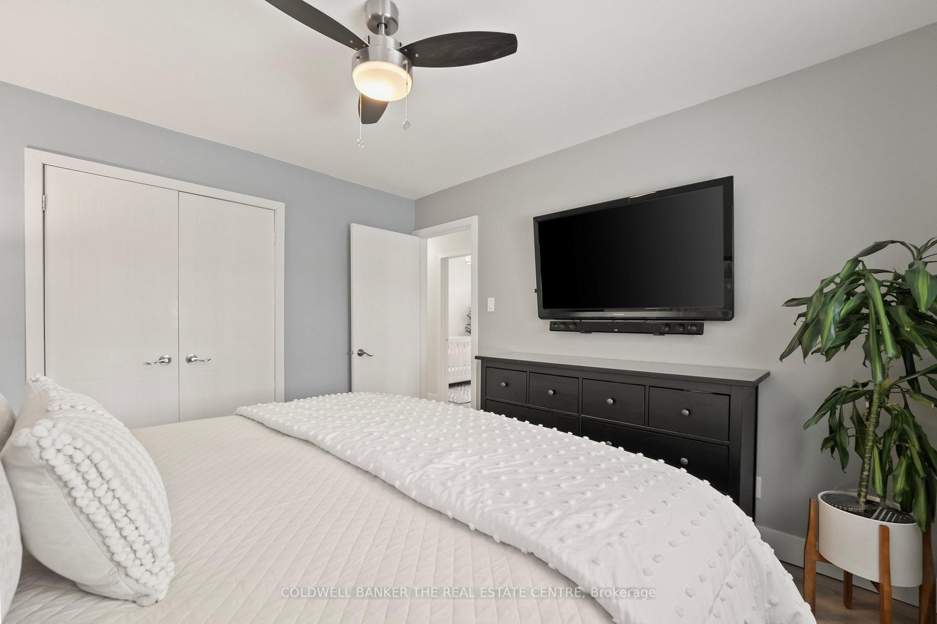 Photo 14 of 87 Kate Aitken Crescent, New Tecumseth, Beeton — HOMEH