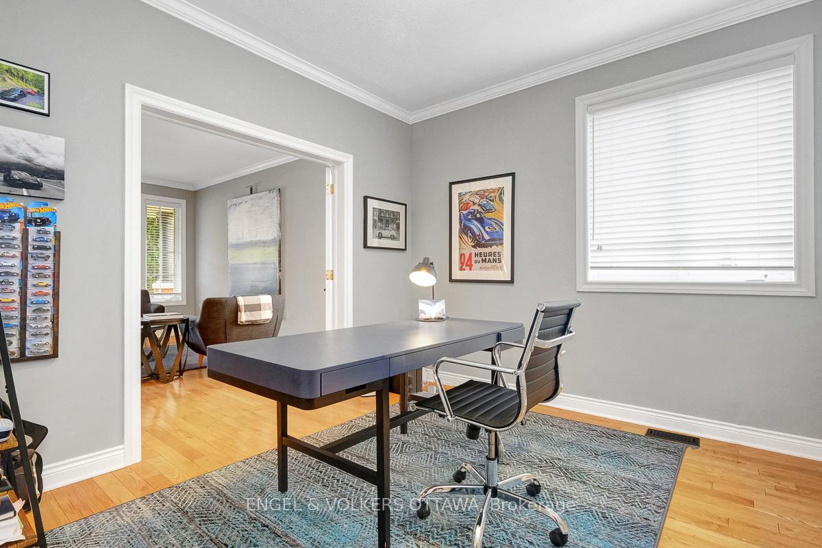Photo 8 of 2027 Silver Pines Crescent, Ottawa, Chapel Hill South - Orleans Village — HOMEH