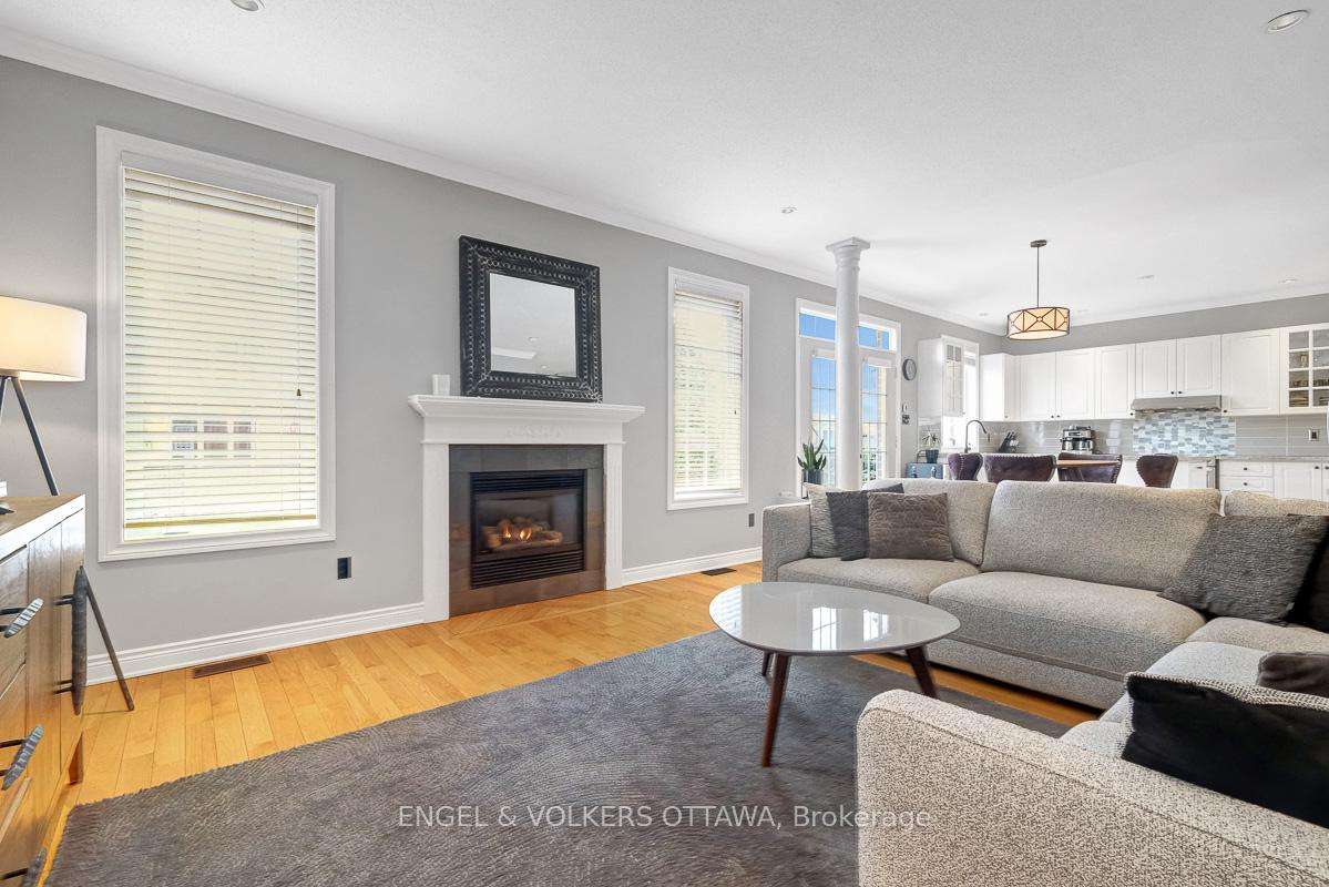 Photo 20 of 2027 Silver Pines Crescent, Ottawa, Chapel Hill South - Orleans Village — HOMEH