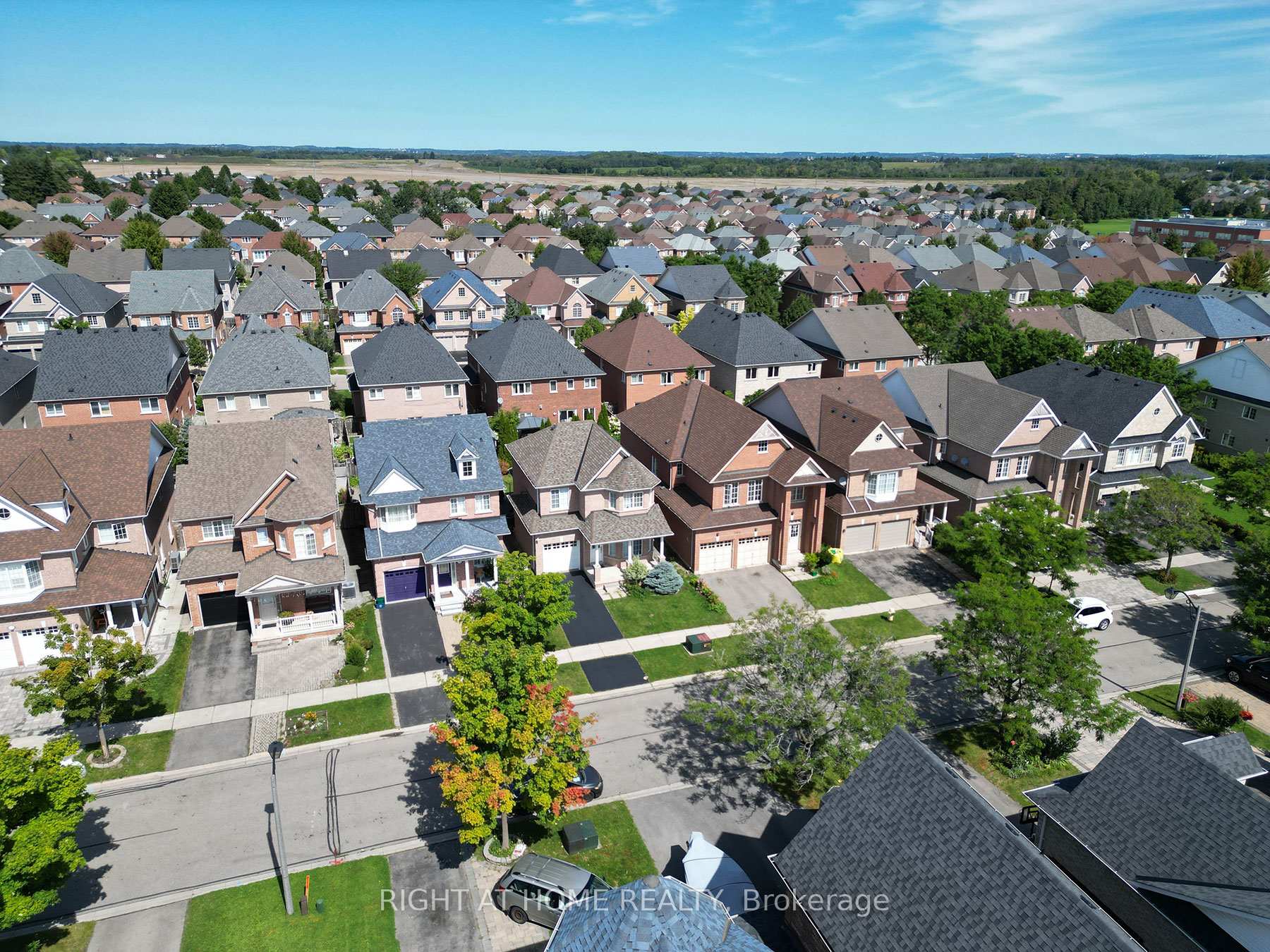 Photo 18 of 104 Weatherill Road, Markham, Berczy — HOMEH