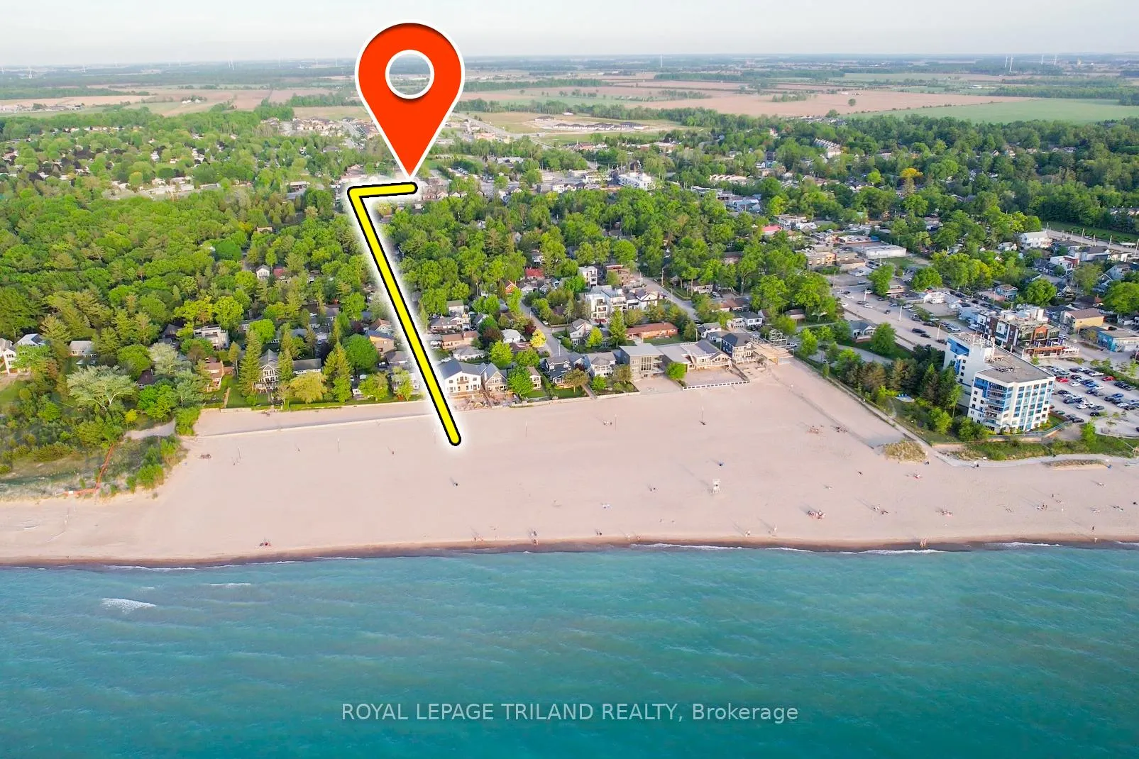 Photo 5 of Unit 7, 8 Oak Street, Lambton Shores, Grand Bend — HOMEH