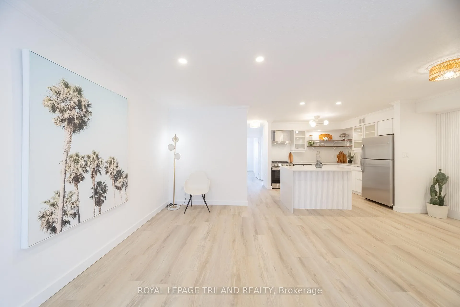 Photo 32 of Unit 7, 8 Oak Street, Lambton Shores, Grand Bend — HOMEH