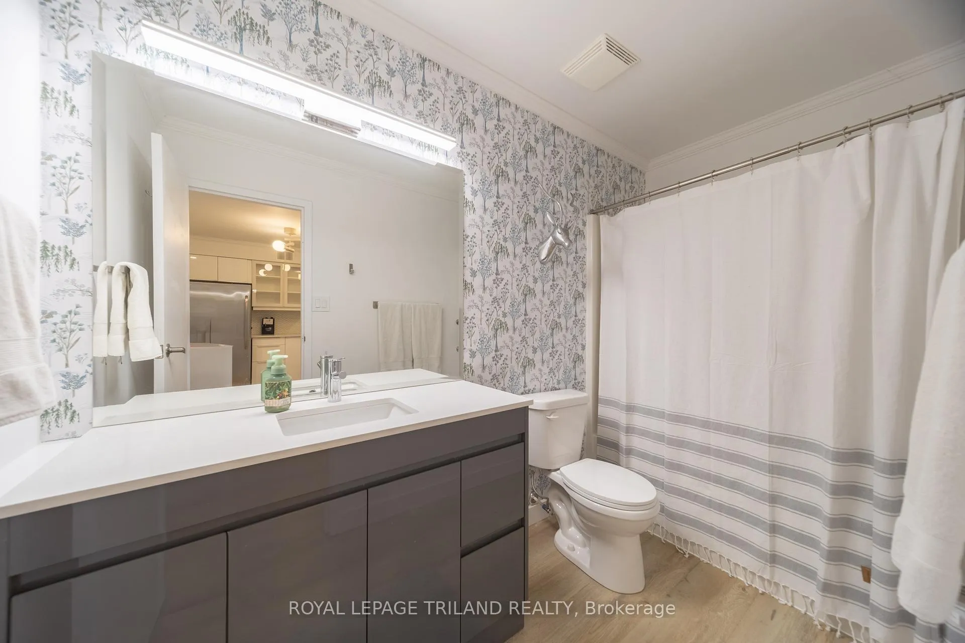 Photo 33 of Unit 7, 8 Oak Street, Lambton Shores, Grand Bend — HOMEH