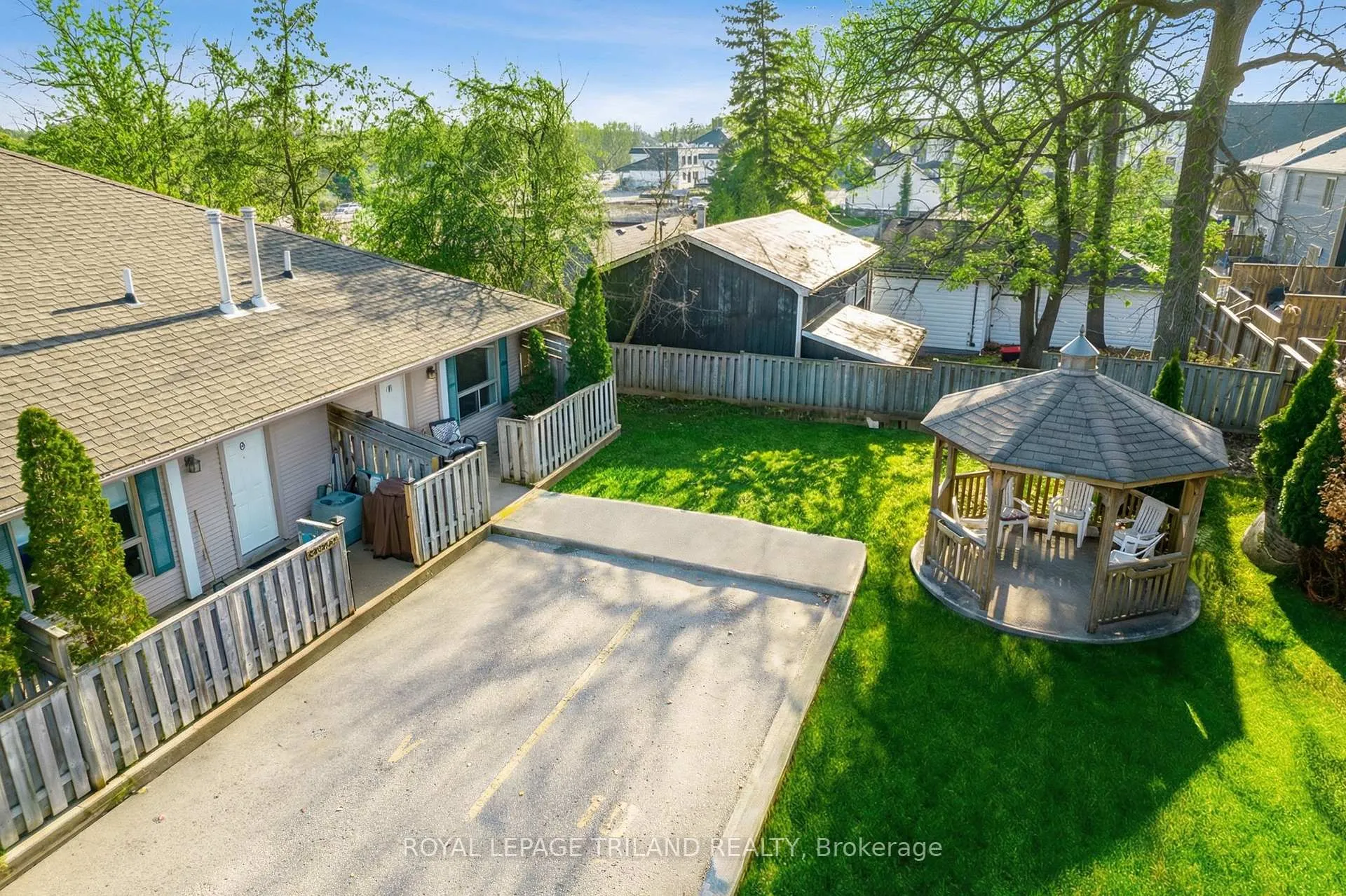 Photo 44 of Unit 7, 8 Oak Street, Lambton Shores, Grand Bend — HOMEH