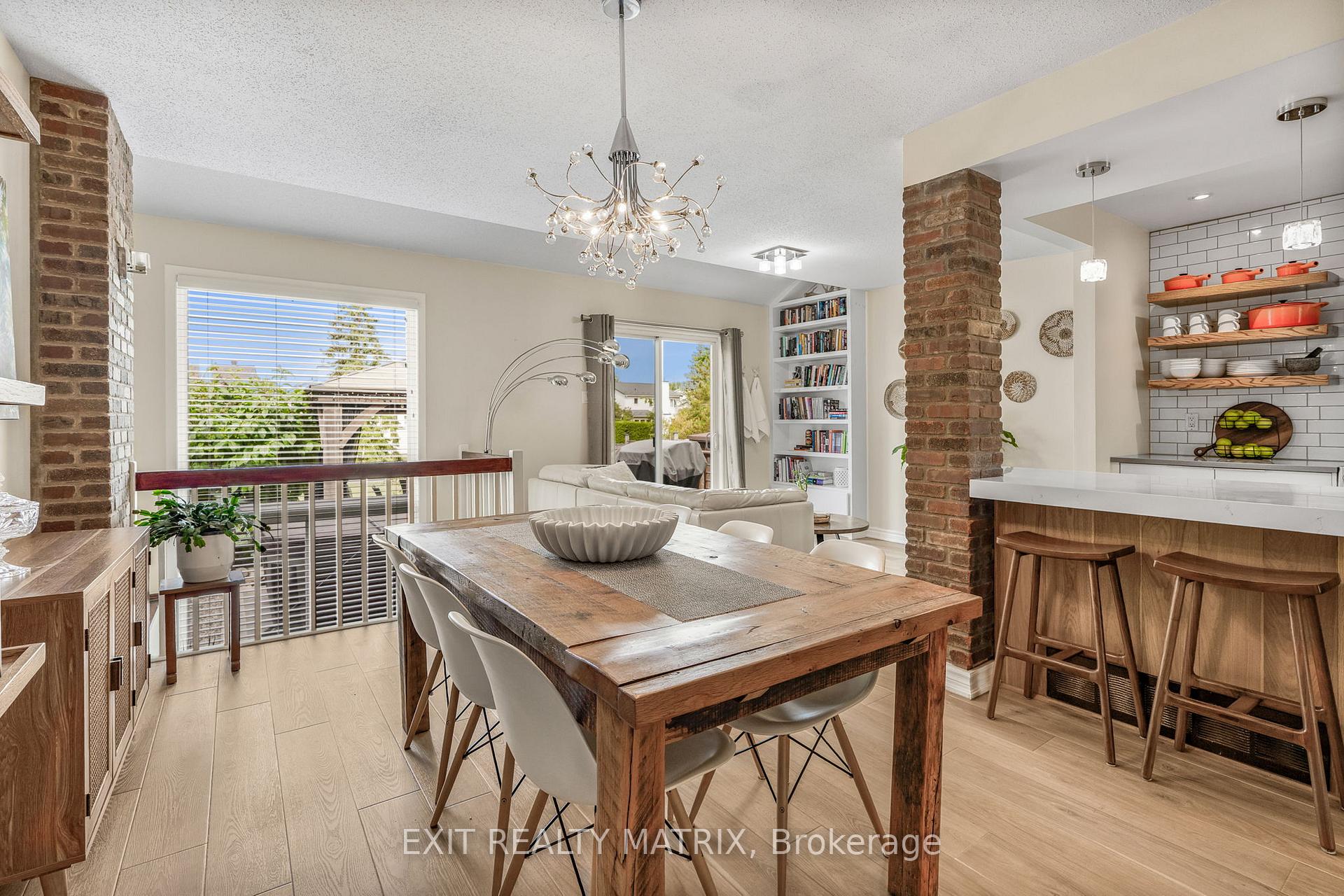 Photo 8 of 1503 Briarfield Crescent, Ottawa, Fallingbrook/Ridgemount — HOMEH