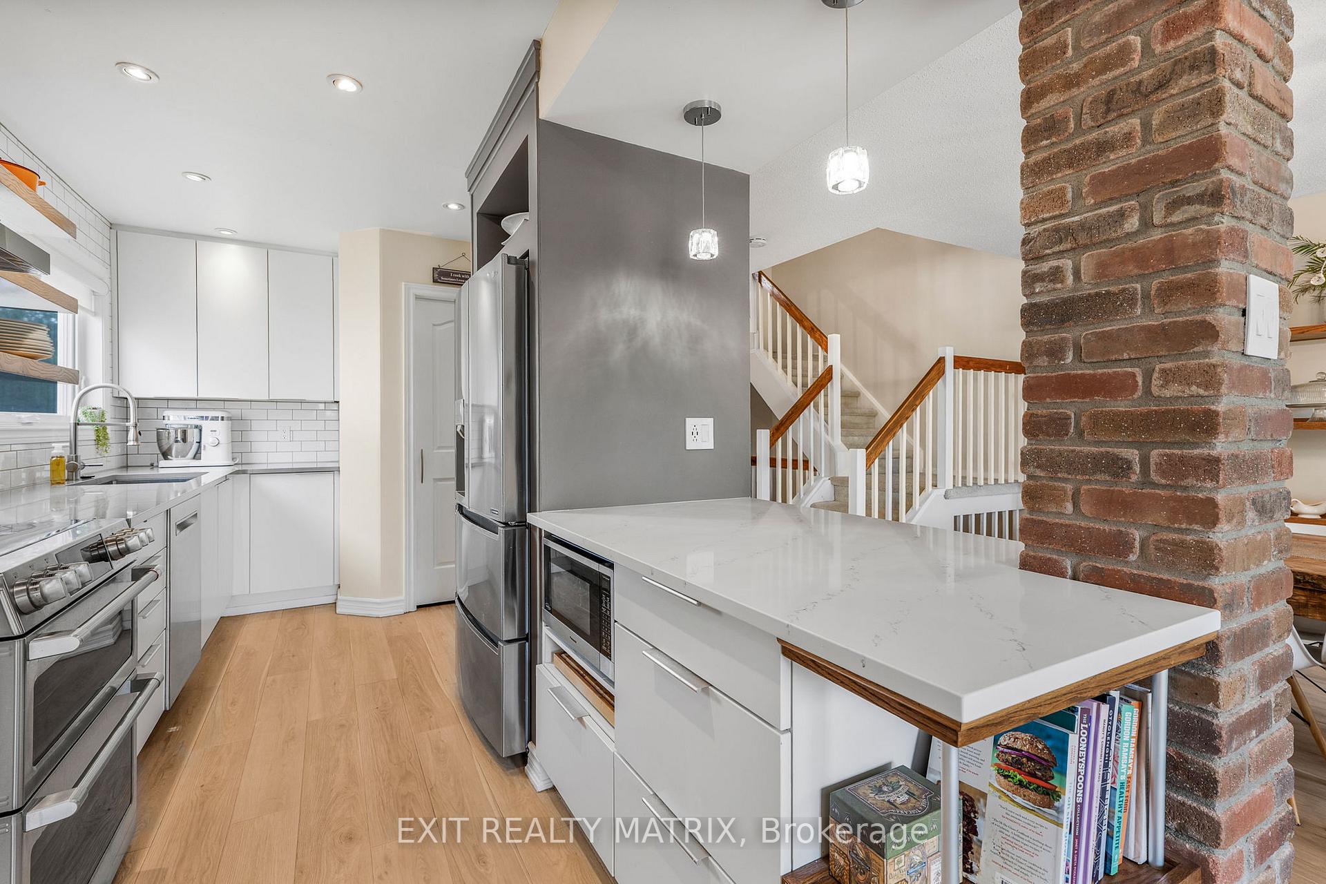 Photo 13 of 1503 Briarfield Crescent, Ottawa, Fallingbrook/Ridgemount — HOMEH