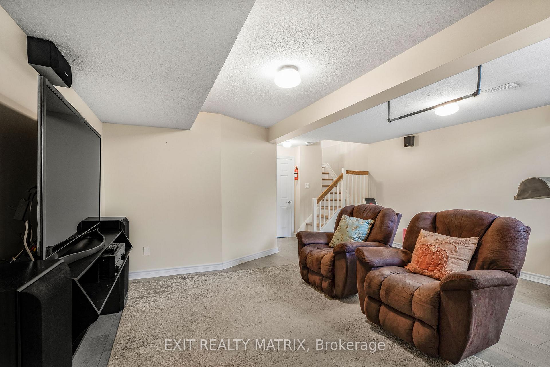 Photo 26 of 1503 Briarfield Crescent, Ottawa, Fallingbrook/Ridgemount — HOMEH
