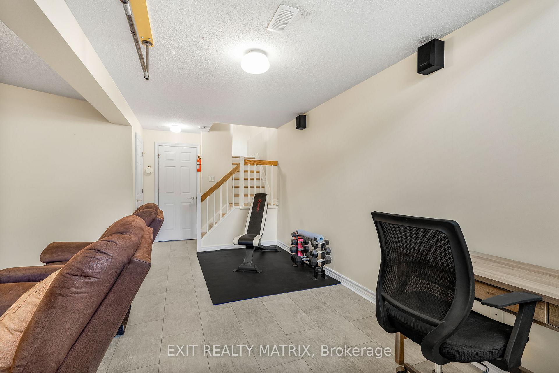 Photo 27 of 1503 Briarfield Crescent, Ottawa, Fallingbrook/Ridgemount — HOMEH