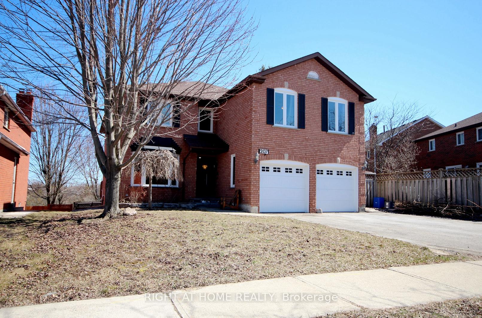 Front of 207 Kensit Avenue