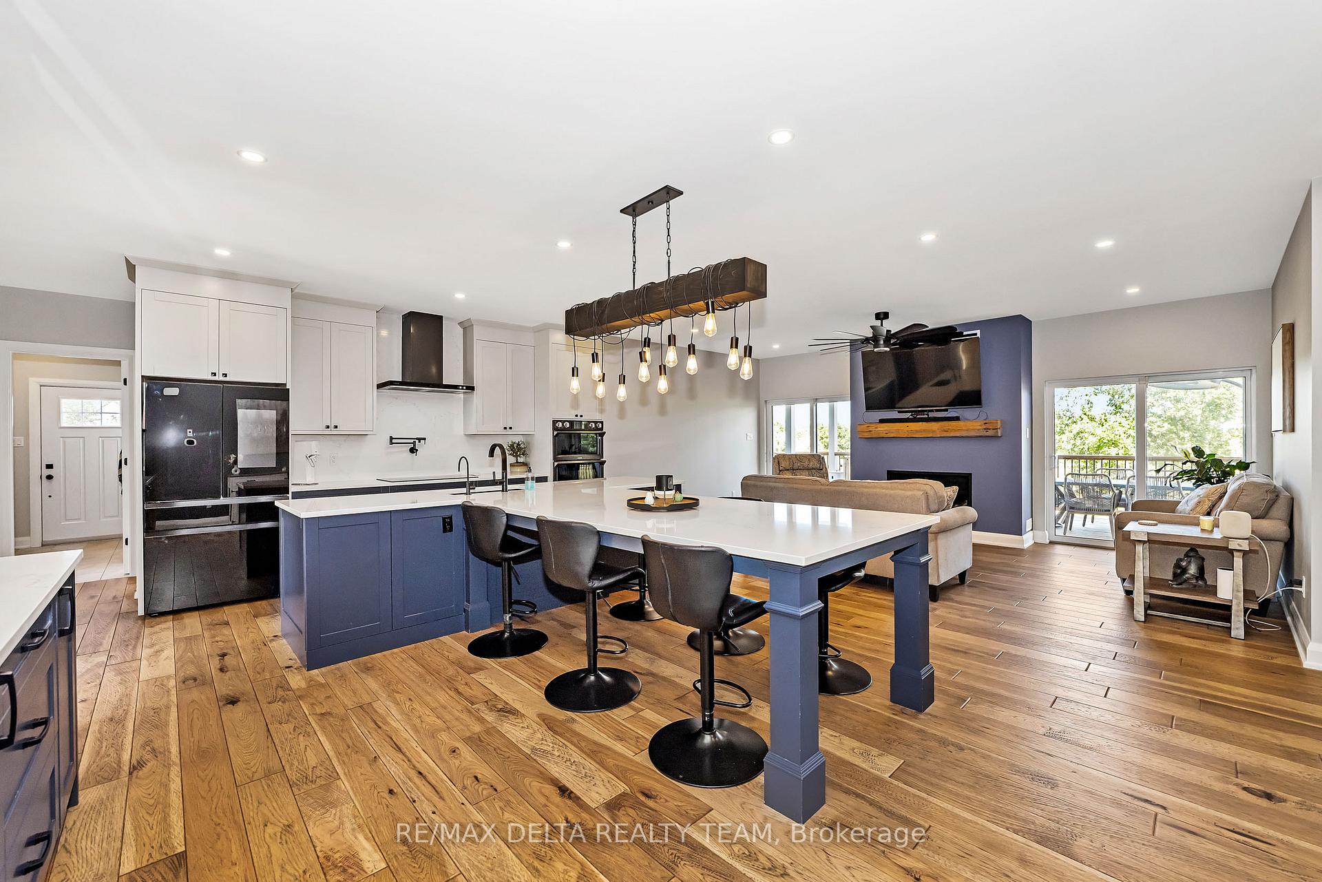 Photo 7 of 4645 Mcneely Rd, Ottawa, Sarsfield/Bearbrook — HOMEH