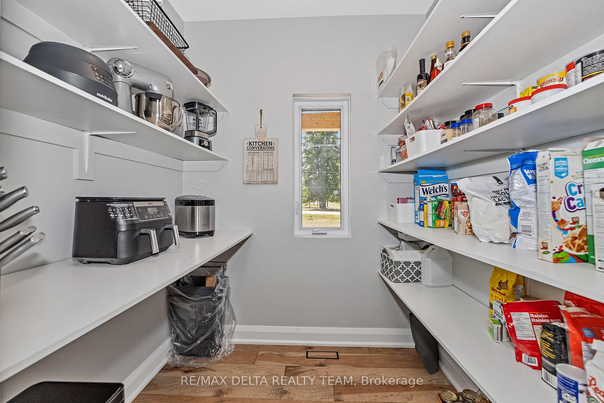 Photo 11 of 4645 Mcneely Rd, Ottawa, Sarsfield/Bearbrook — HOMEH