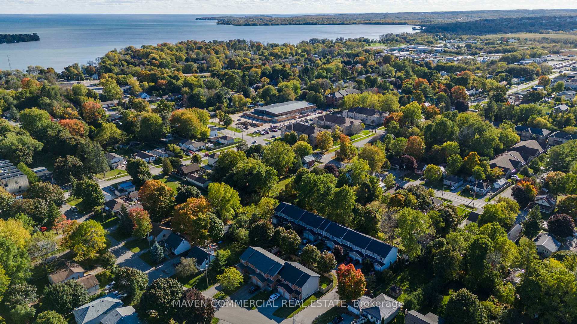 Photo 11 of 406 Gill Street, Orillia — HOMEH