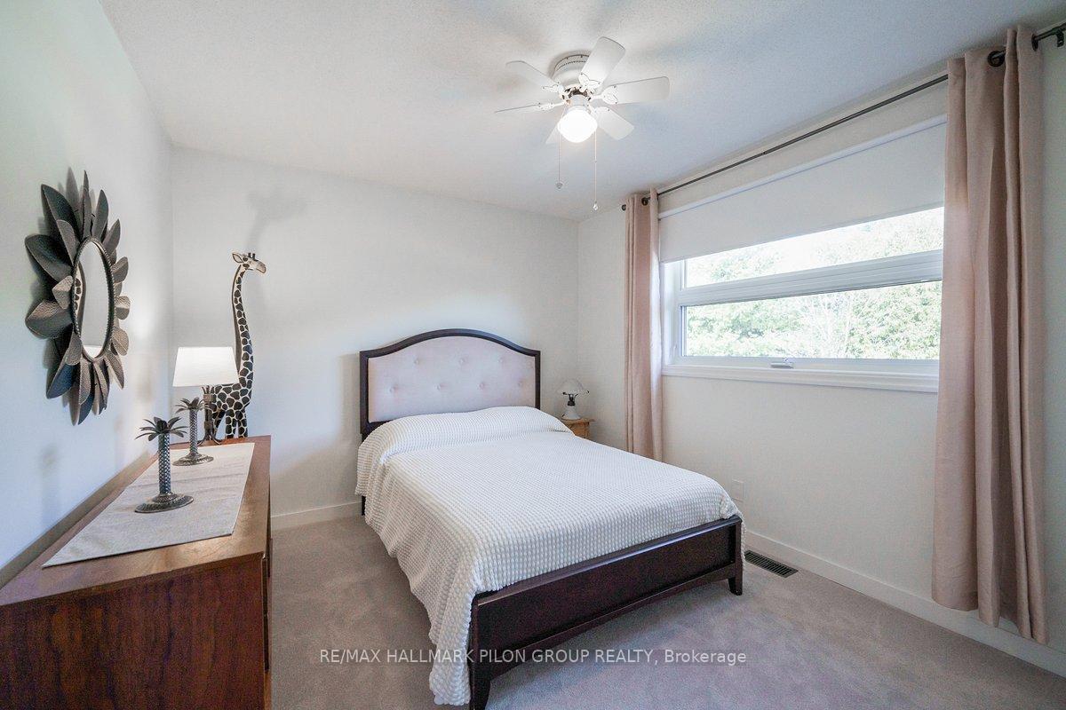 Photo 18 of 1521 Kamouraska Circle, Ottawa, Chateauneuf — HOMEH
