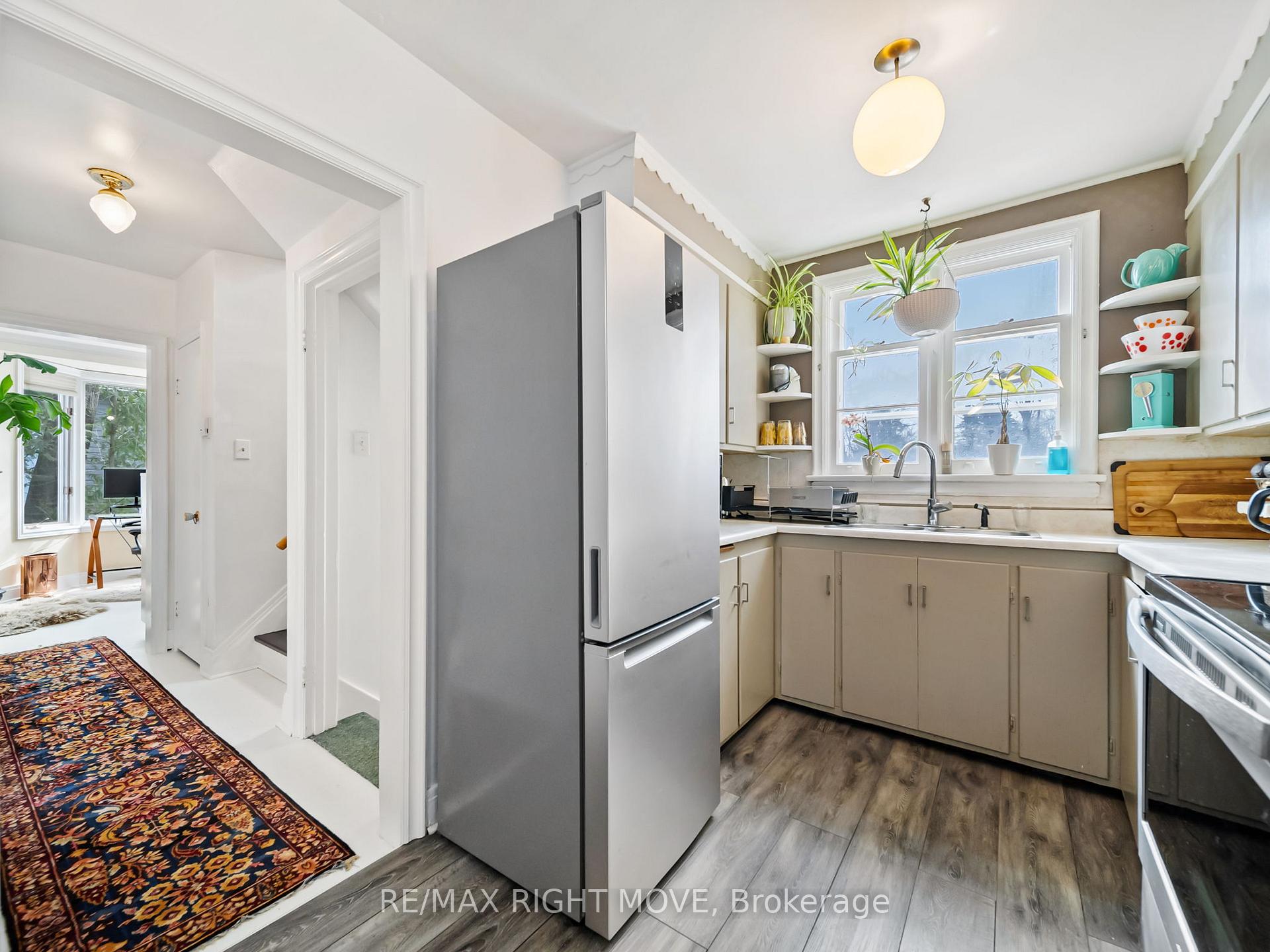Photo 16 of 105 North Street E, Orillia — HOMEH