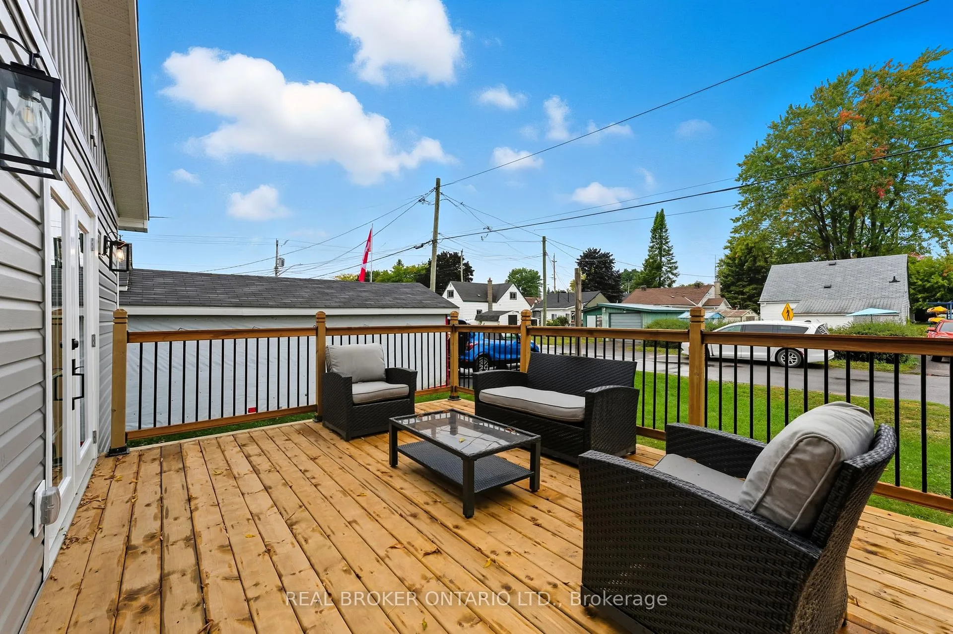 Photo 15 of 25 Roosevelt Drive, Smiths Falls — HOMEH