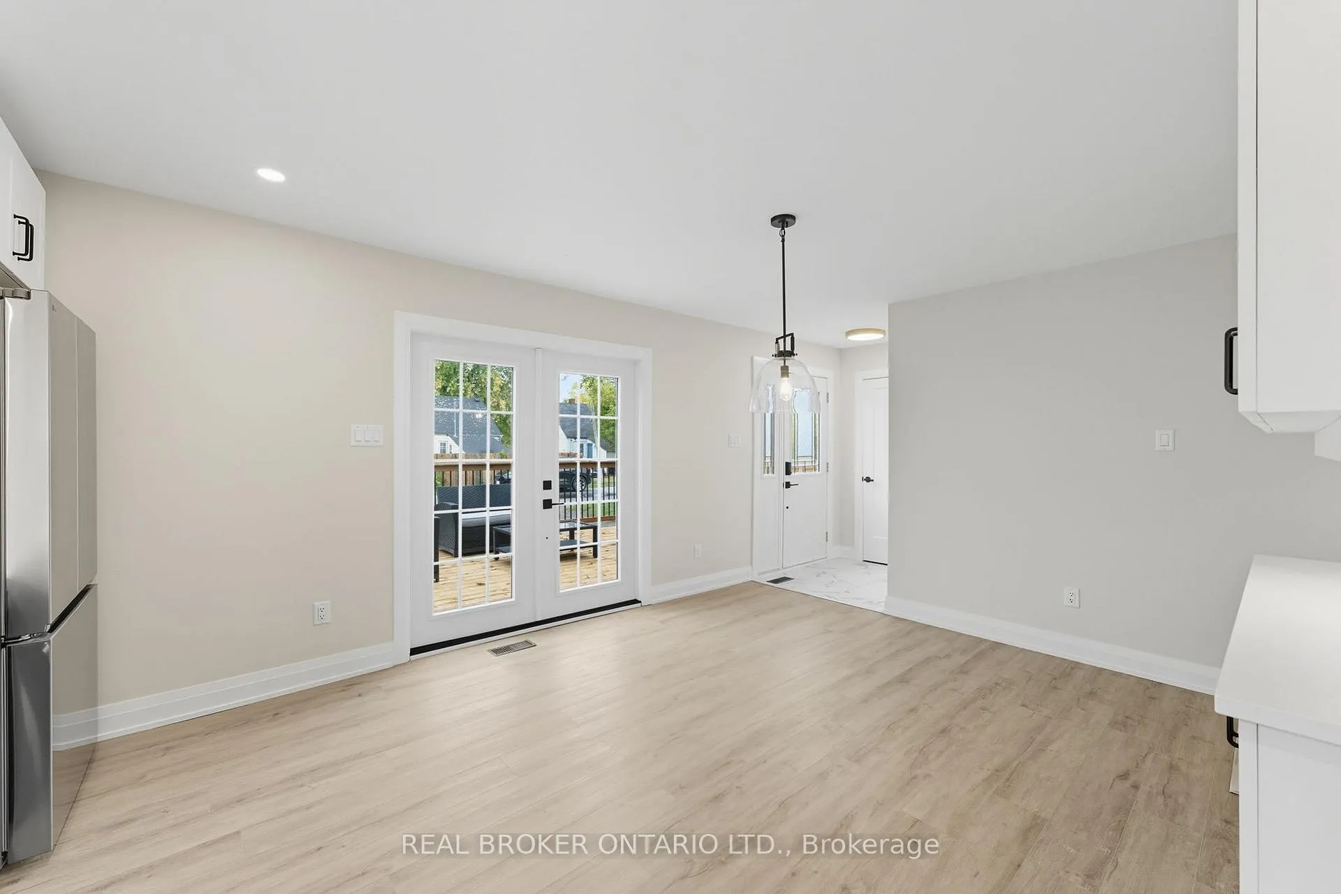 Photo 40 of 25 Roosevelt Drive, Smiths Falls — HOMEH