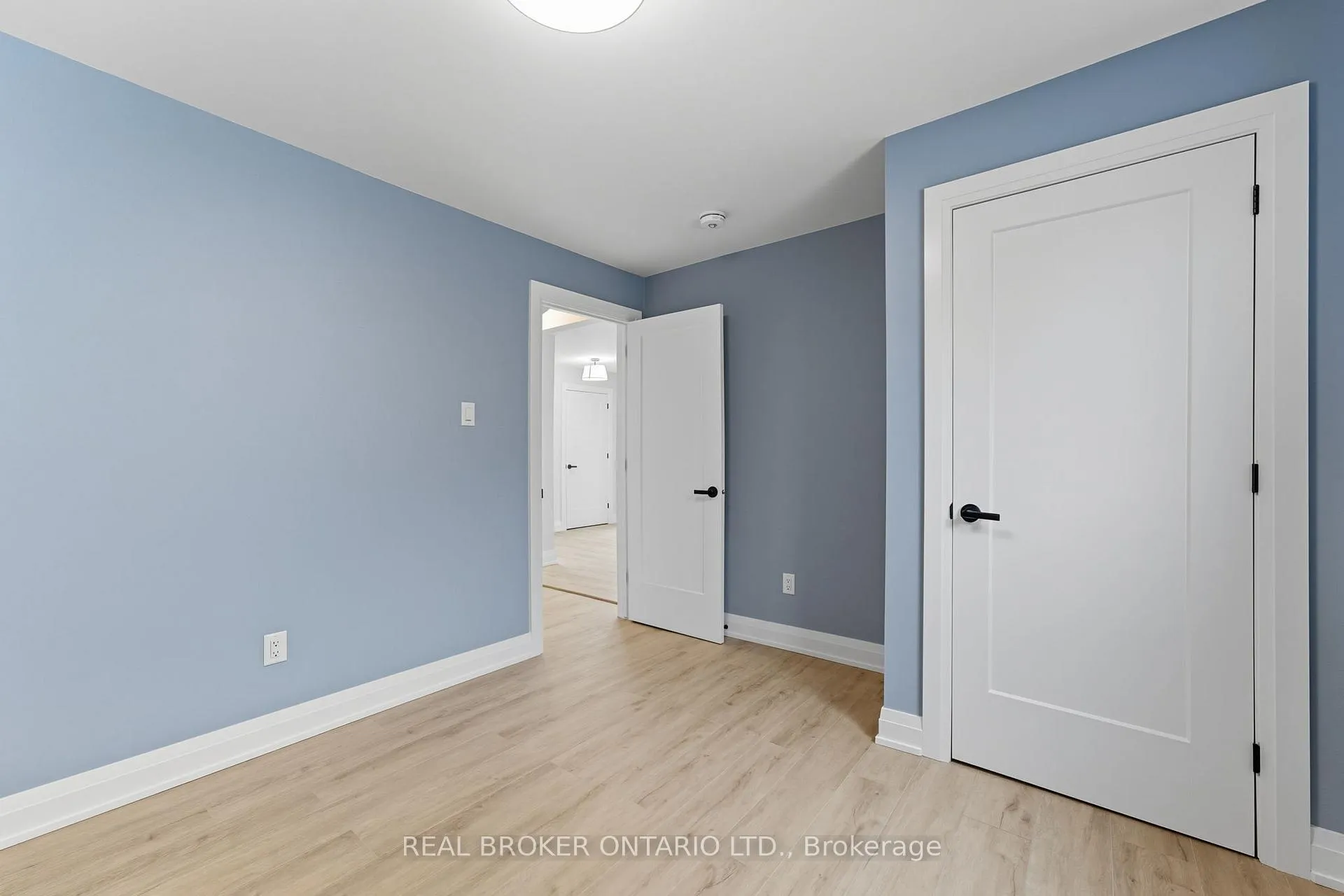 Photo 48 of 25 Roosevelt Drive, Smiths Falls — HOMEH