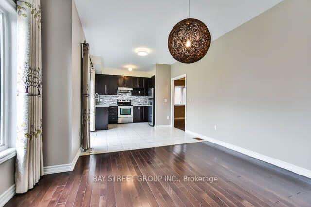 Photo 12 of 104 Evershot Crescent, Markham, Wismer — HOMEH